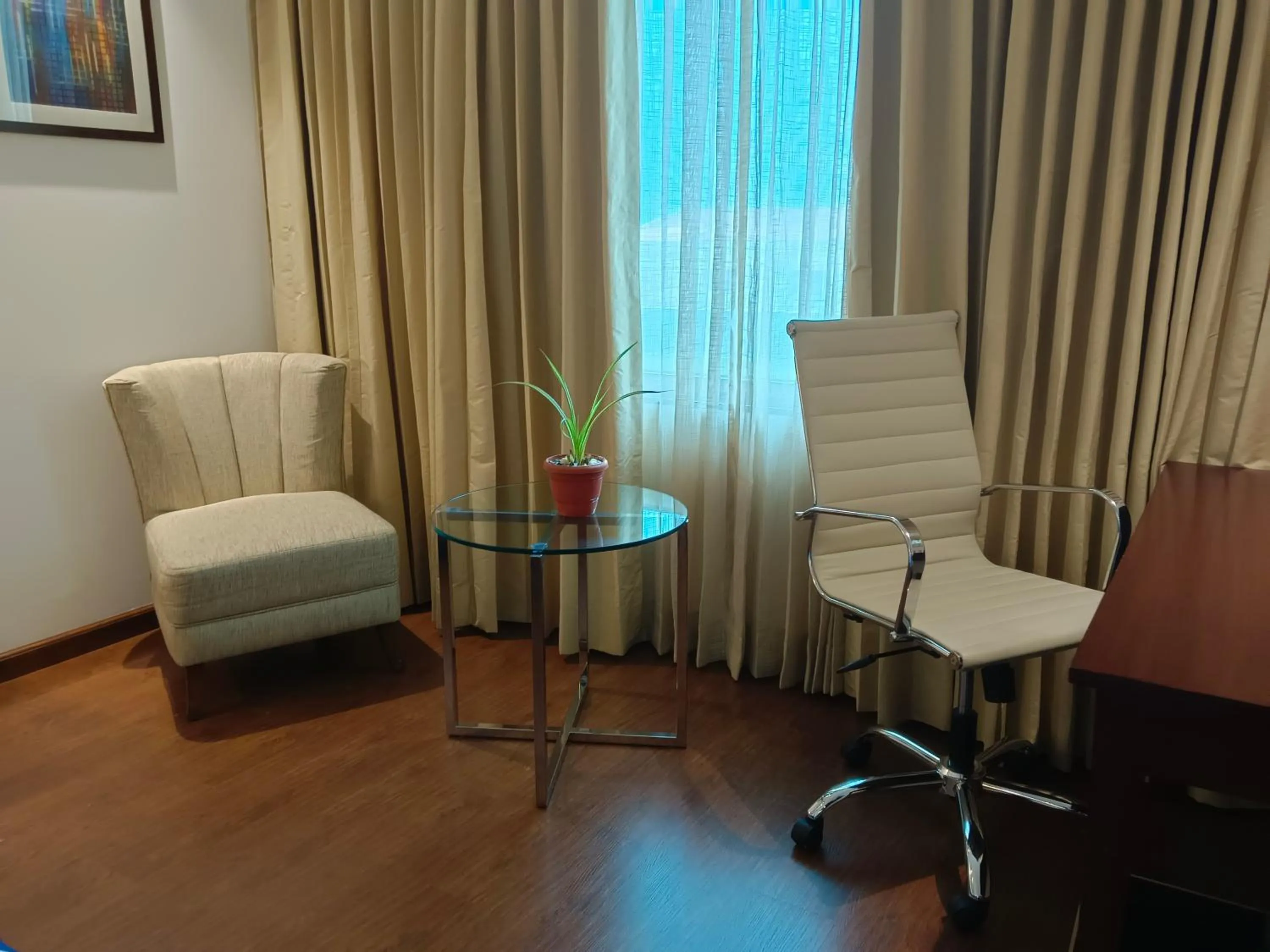 Seating area in Fortune Park, Tiruppur - Member ITC Hotels' Group