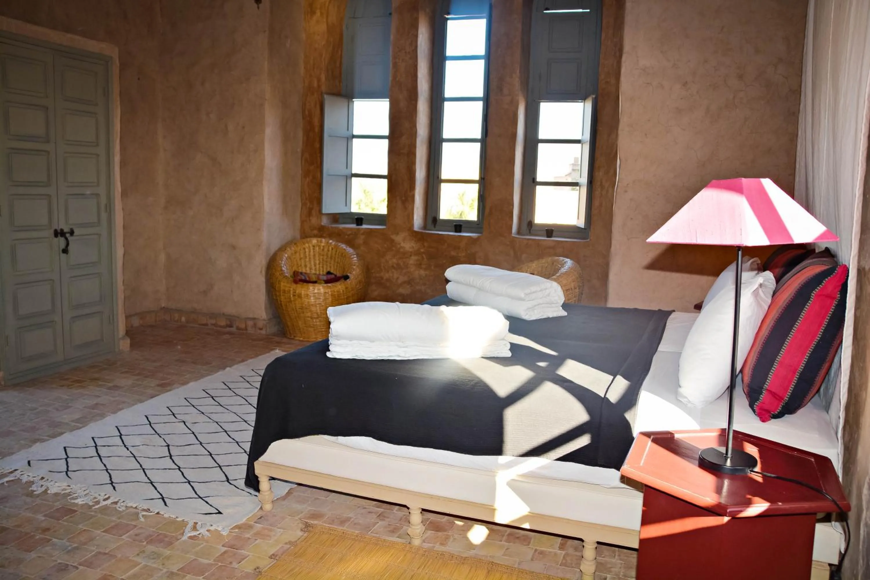 Studio with Pool View in Le moulin