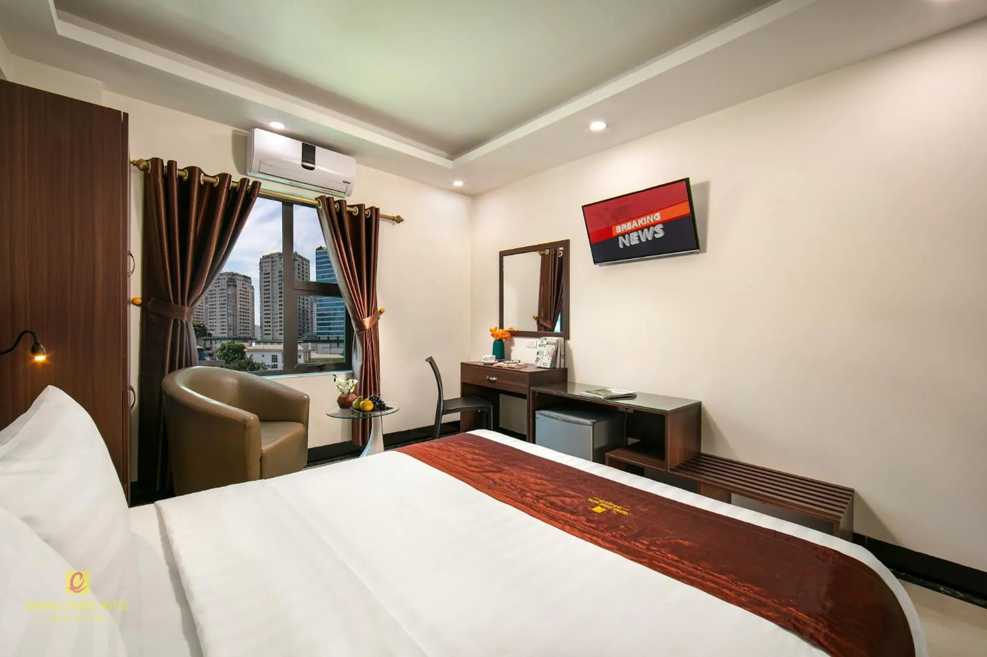 Bedroom, Bed in Nhan Hoa Hotel