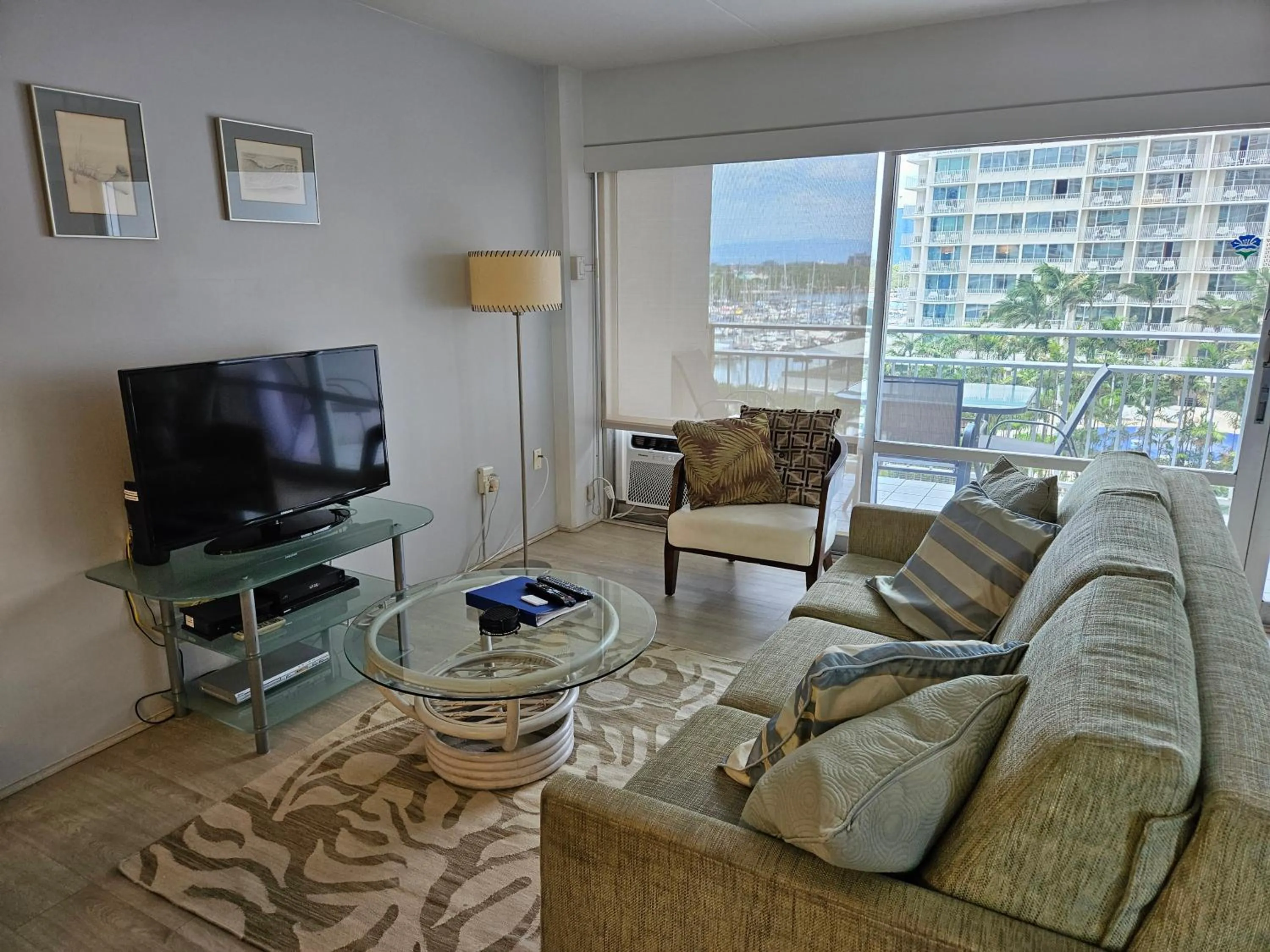 TV and multimedia in Ilikai Hotel Condo with Kitchen and Ocean View