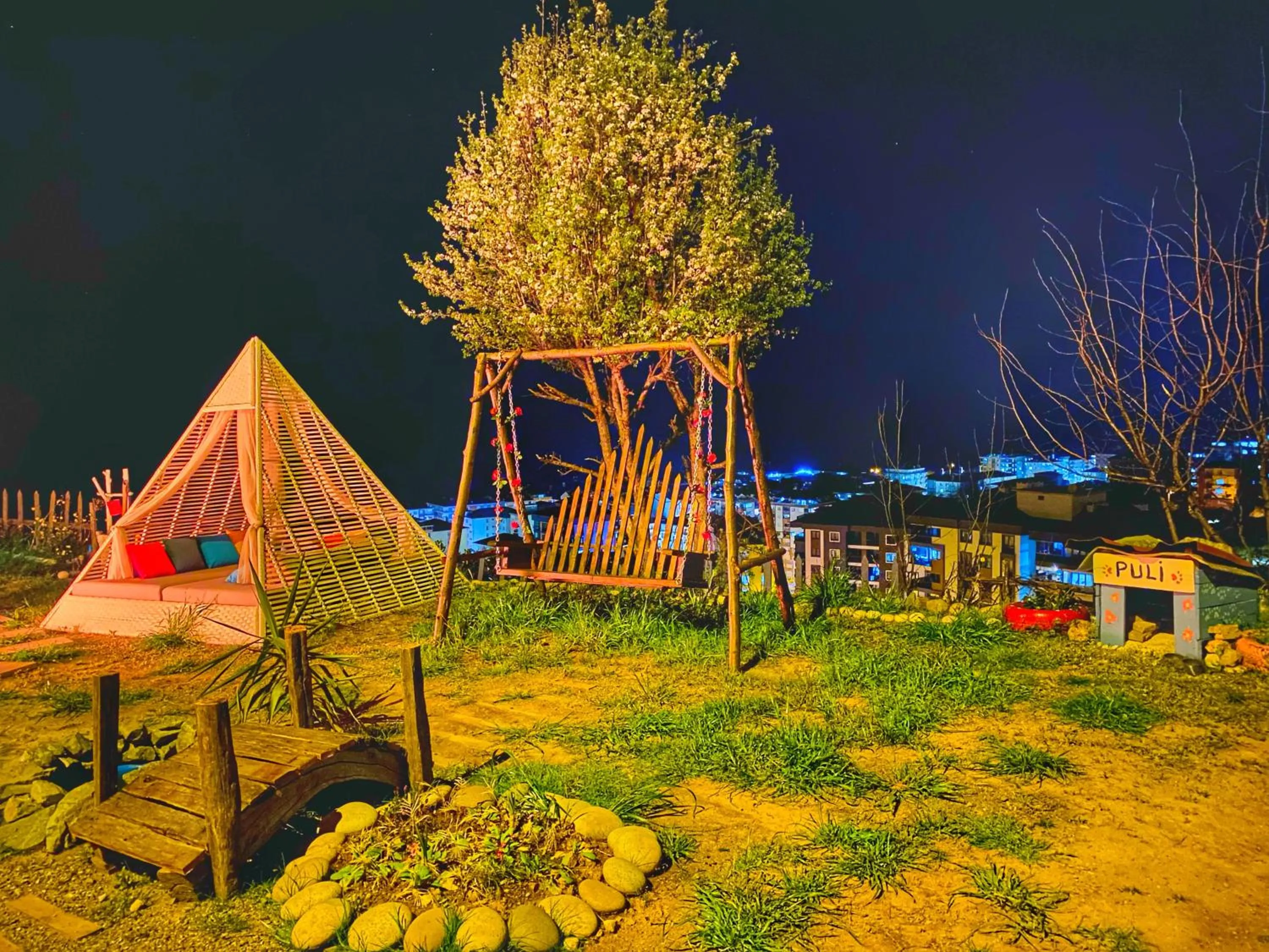 Natural landscape in Lavinya Suit Bungalov