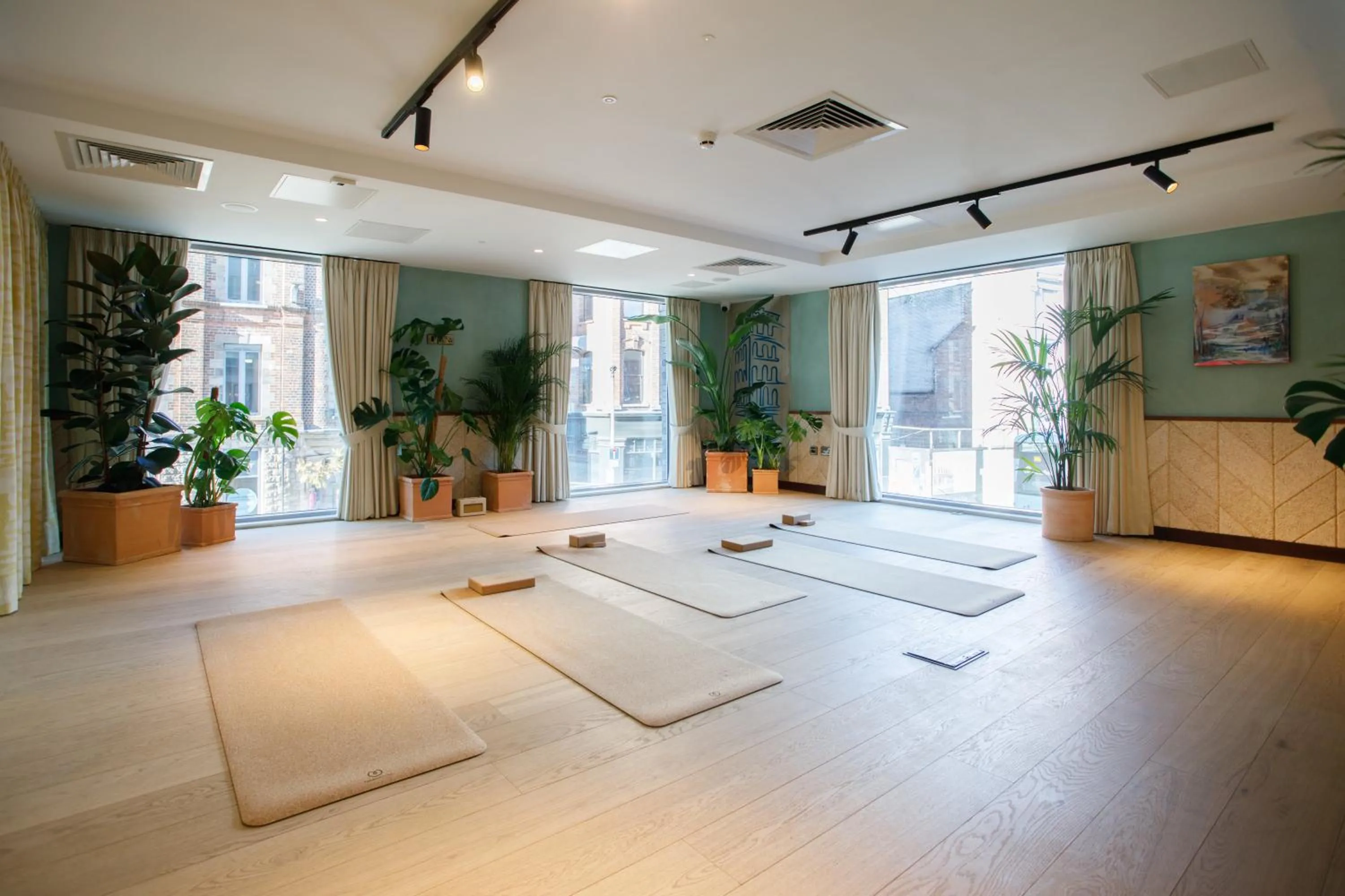 Activities in room2 Belfast Hometel