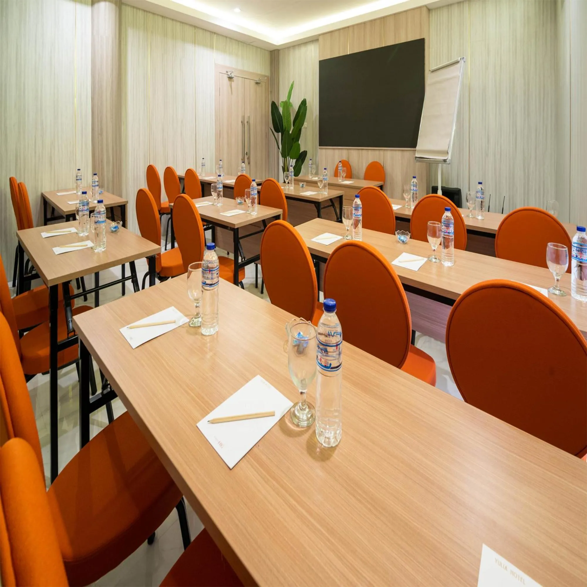 Meeting/conference room in Yulia Hotel Managed by HIG