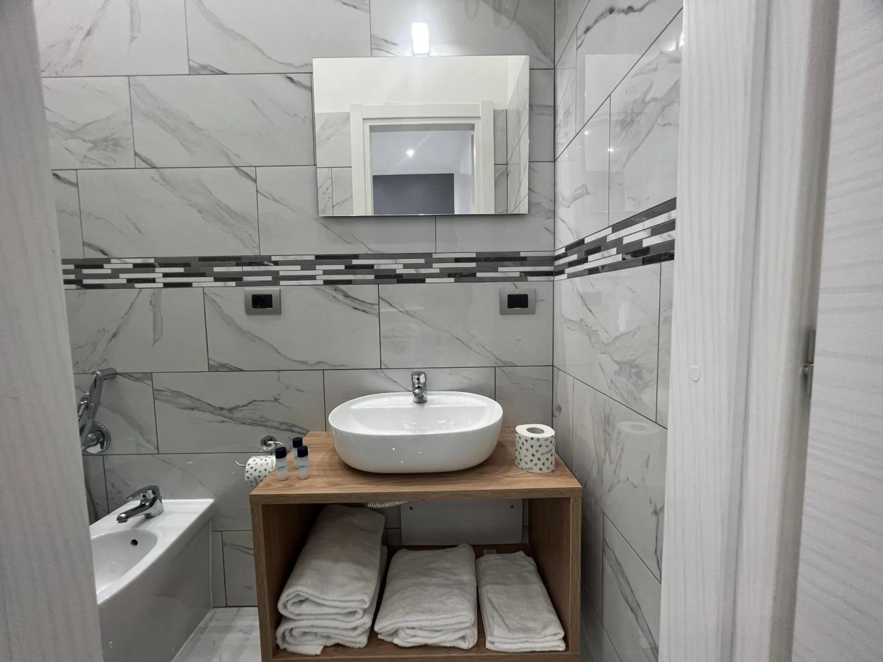 Bathroom in Napoli Forever