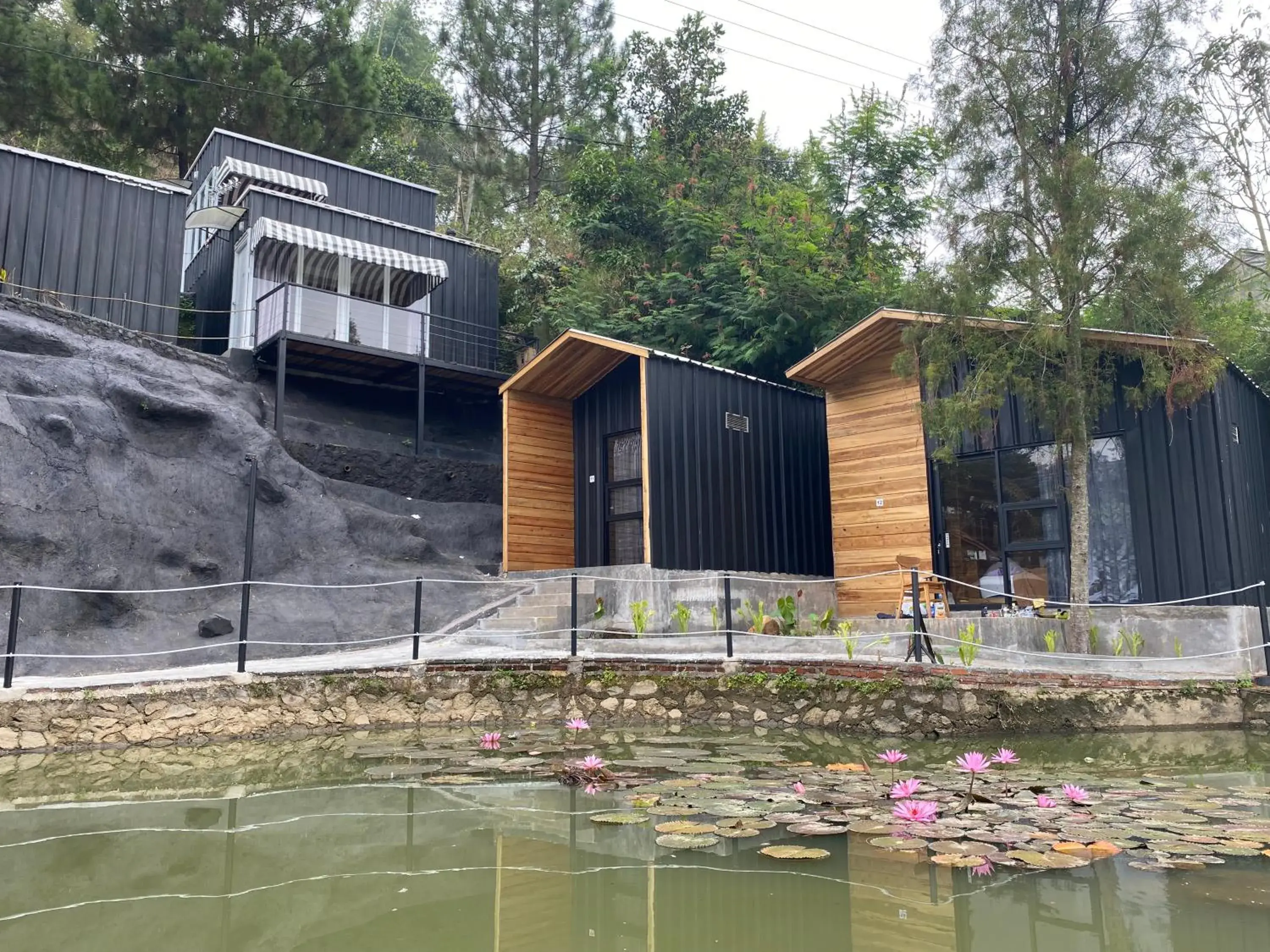 Property building in Shine River Property building in Shine River