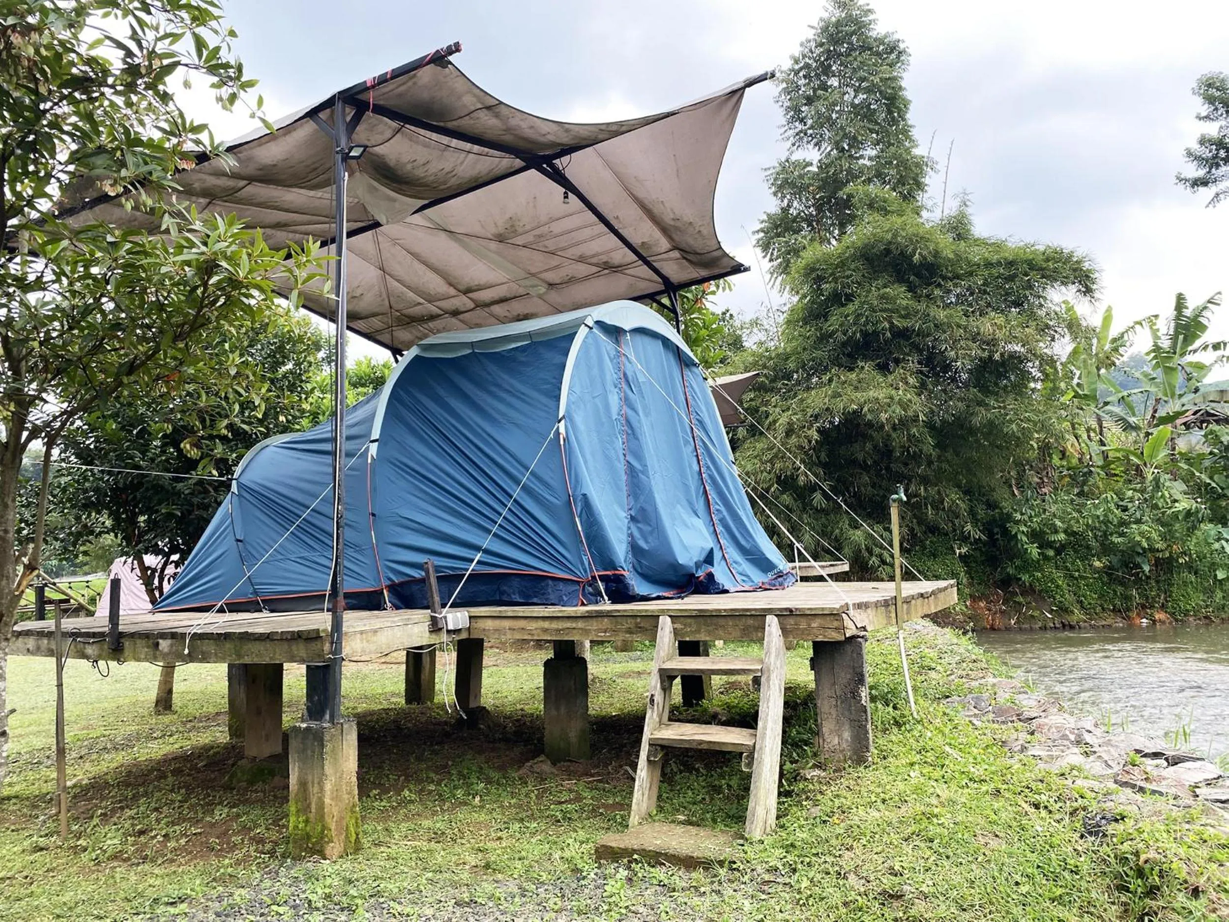 Property building in Shine River