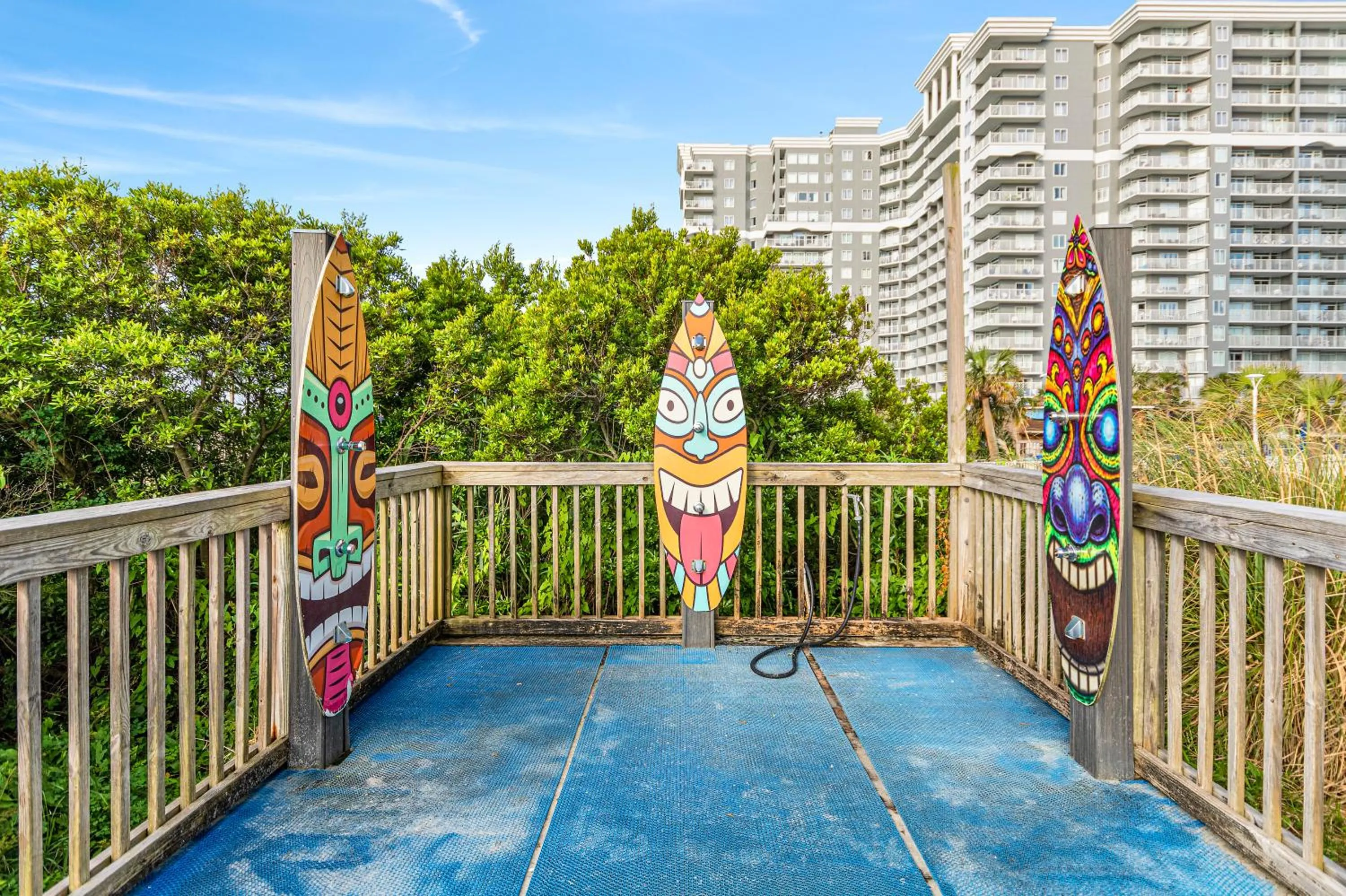 Swimming pool in Sea Breeze