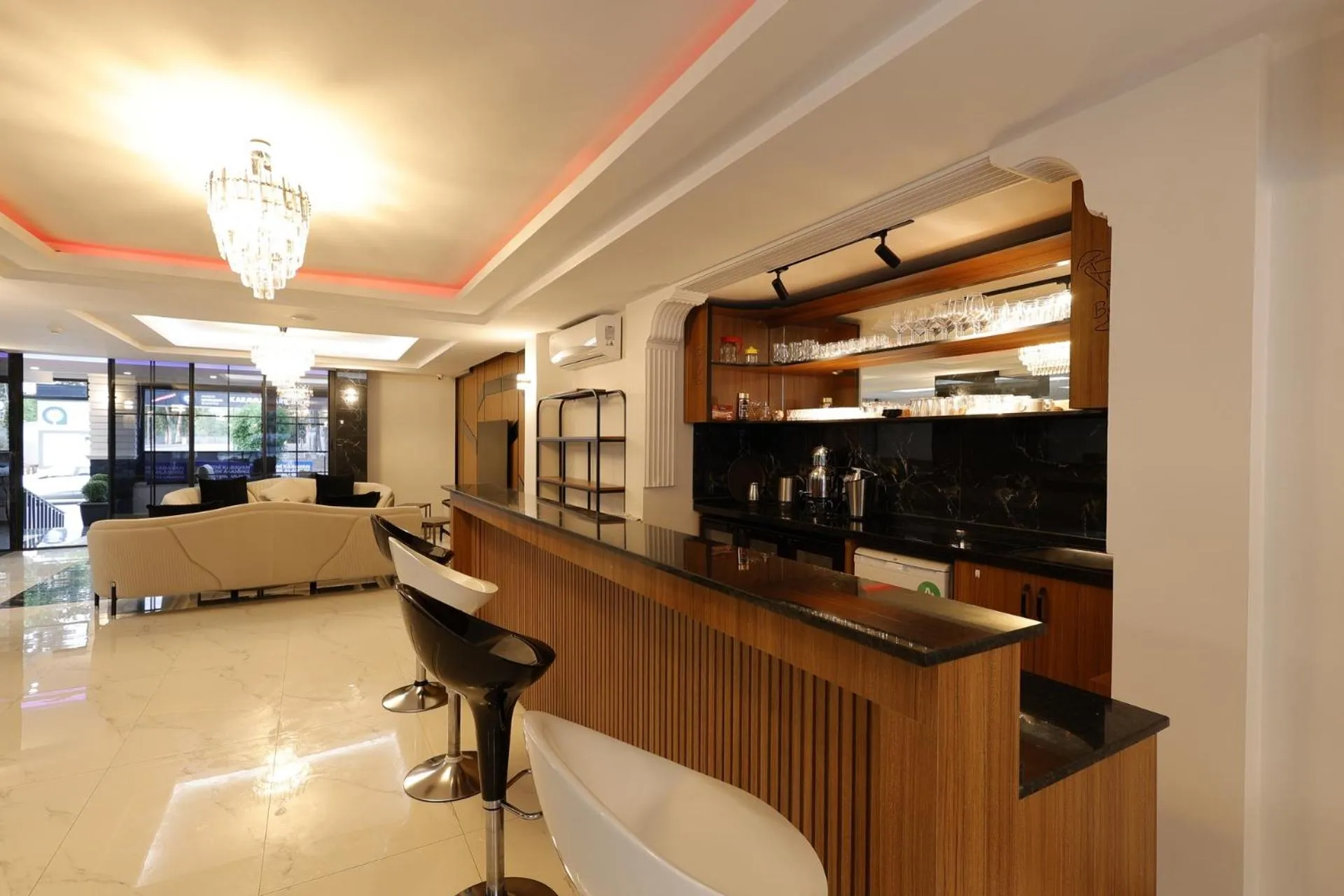 Lobby or reception in Mira Hotel Antalya