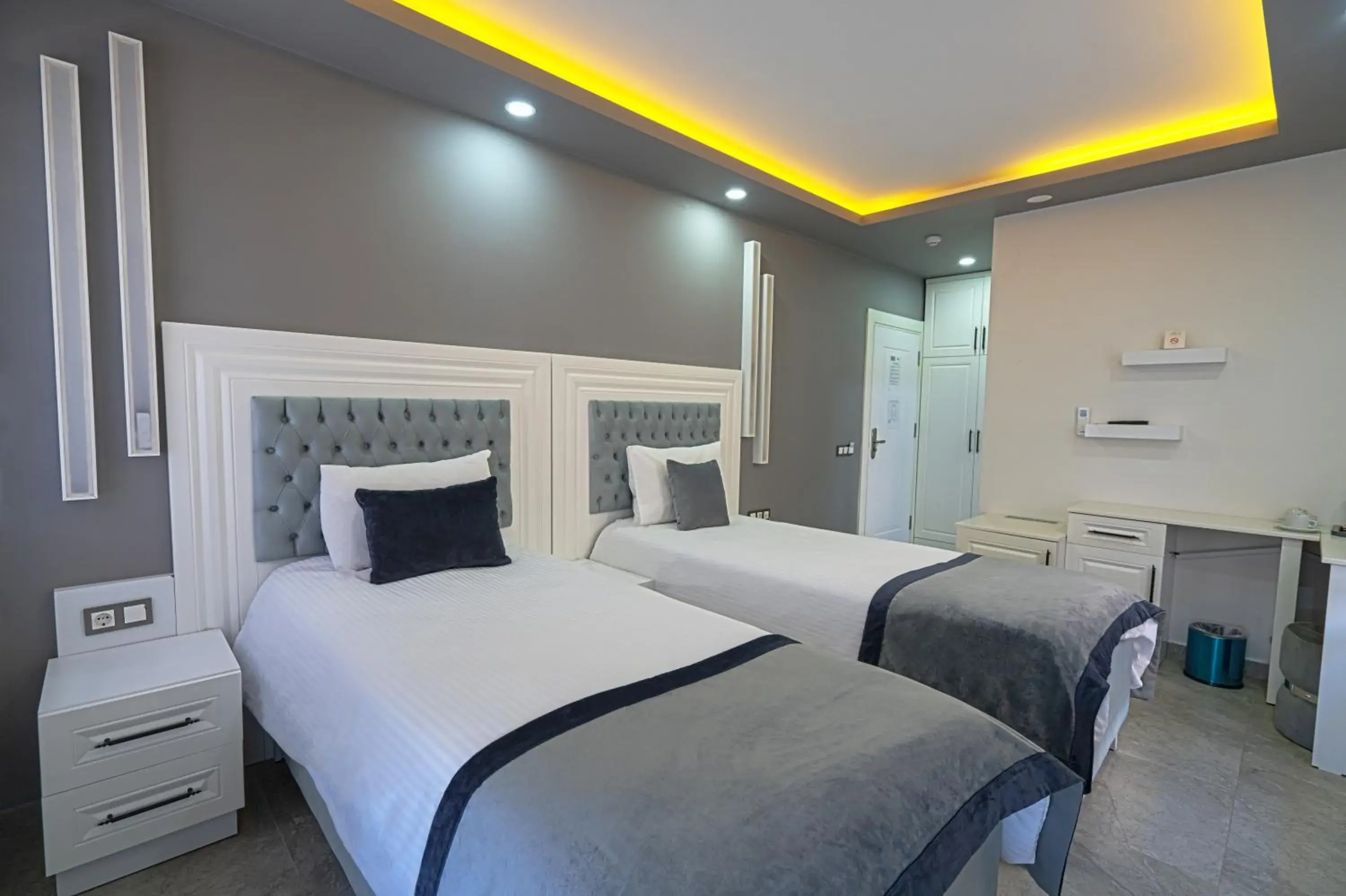 Twin Room in Mira Hotel Antalya Twin Room in Mira Hotel Antalya