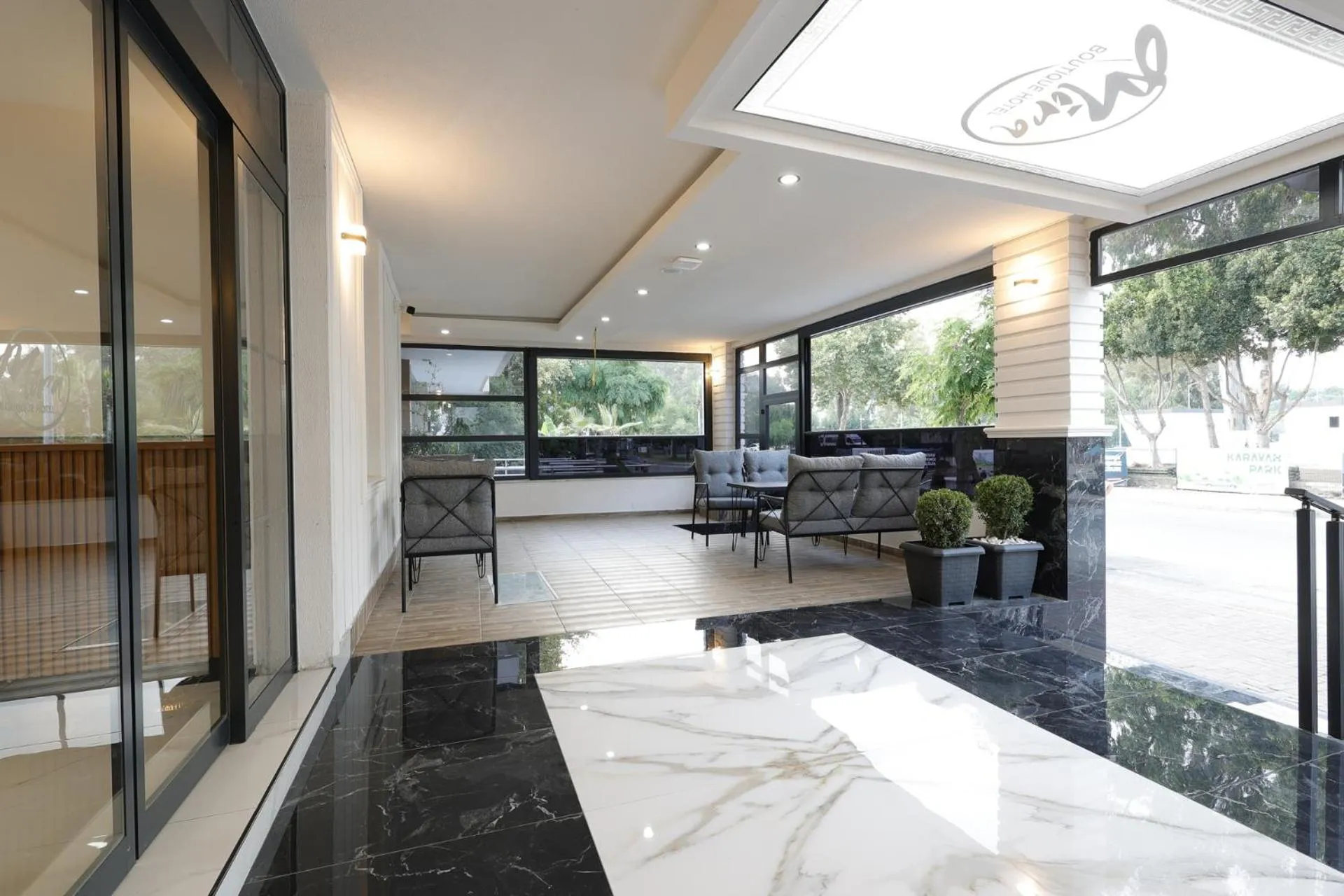 Restaurant/places to eat in Mira Hotel Antalya