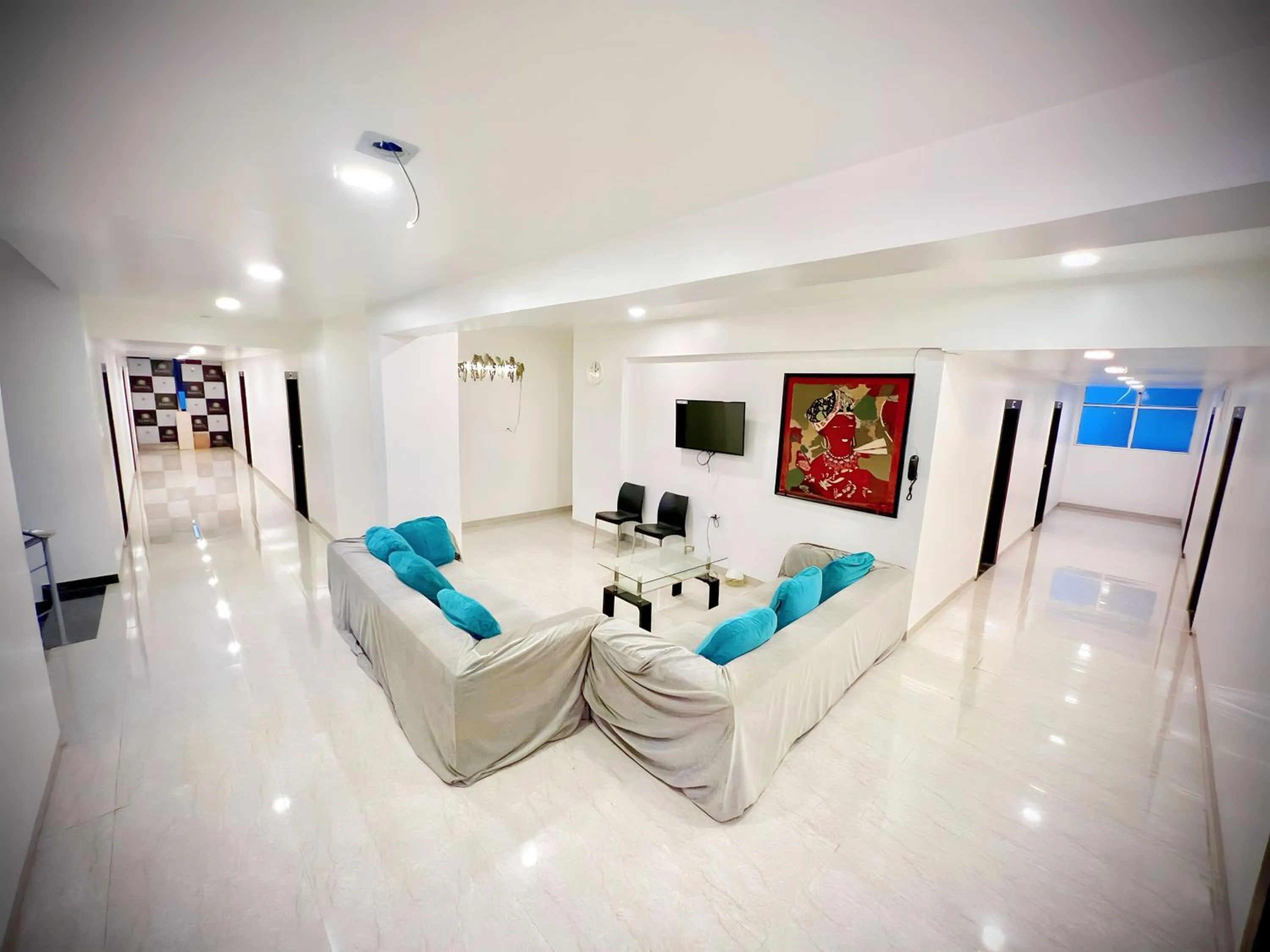 Living room in Hotel Rahul Regency, Aurangabad