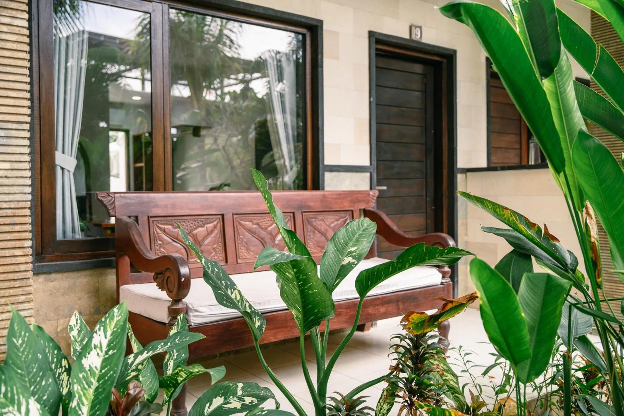 Day in Kala Surf Camp