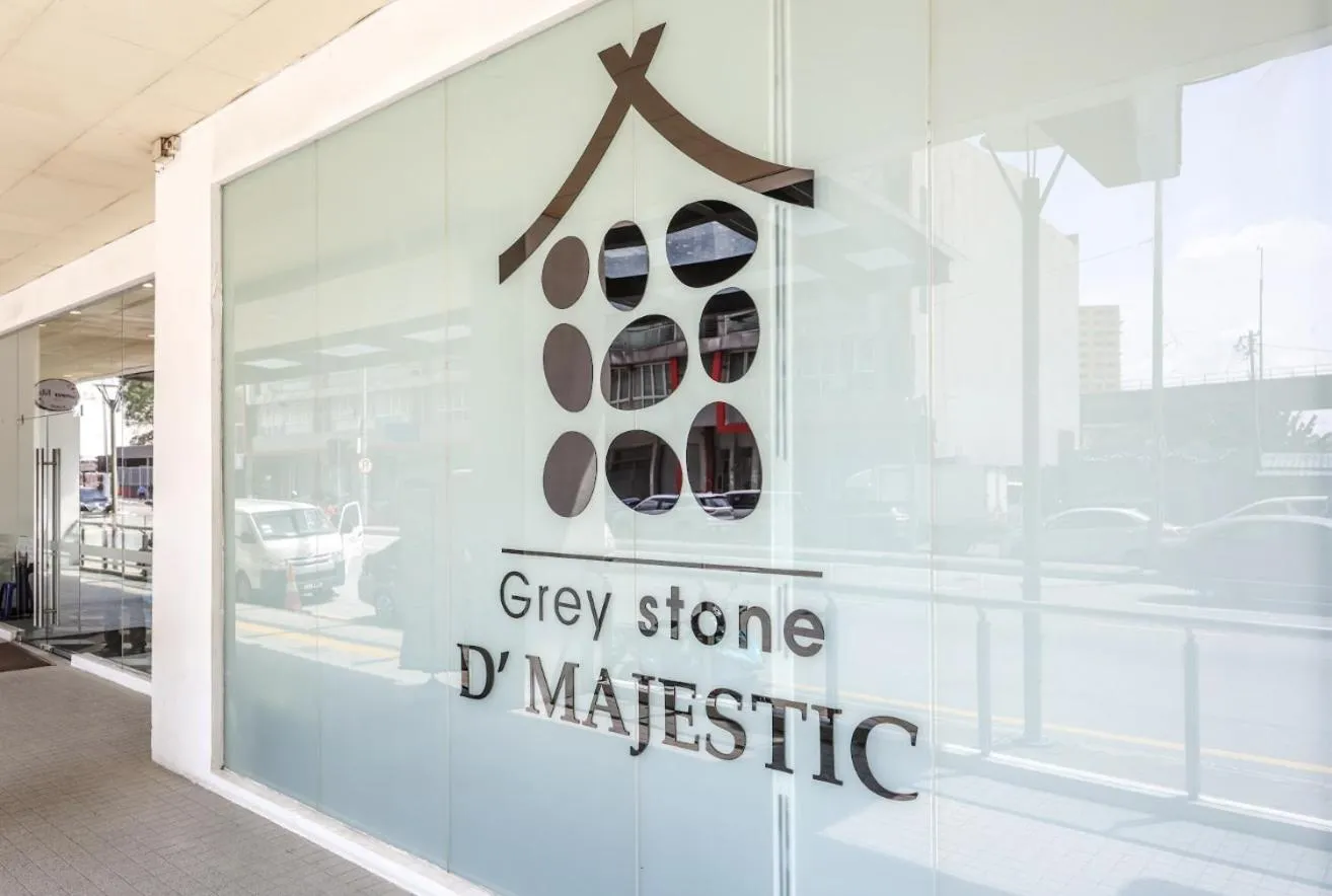 Greystone D' Majestic Place