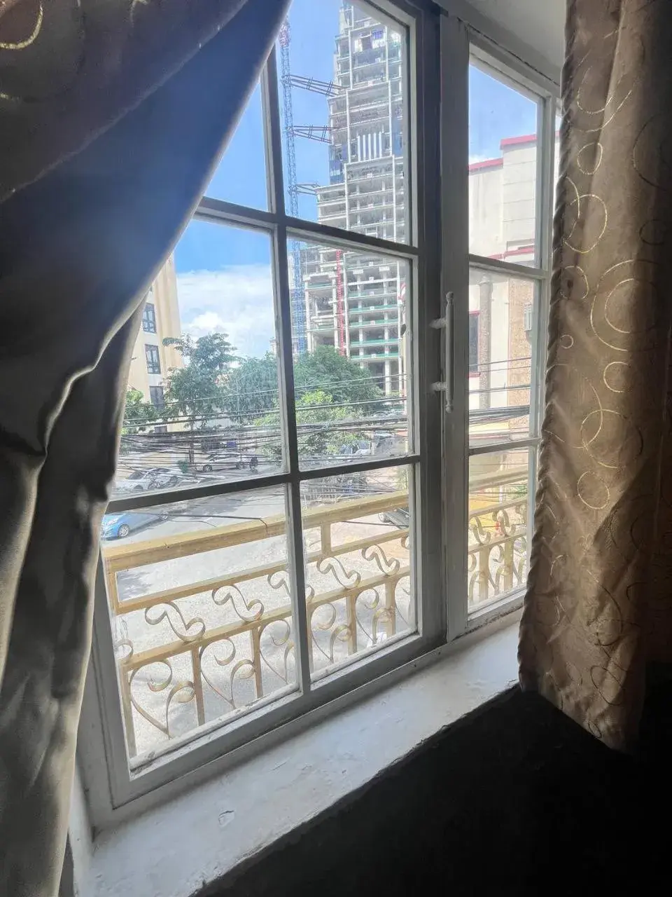 Double Room with Balcony - single occupancy in Le Hotel Hotel Phnom Penh Double Room with Balcony - single occupancy in Le Hotel Hotel Phnom Penh