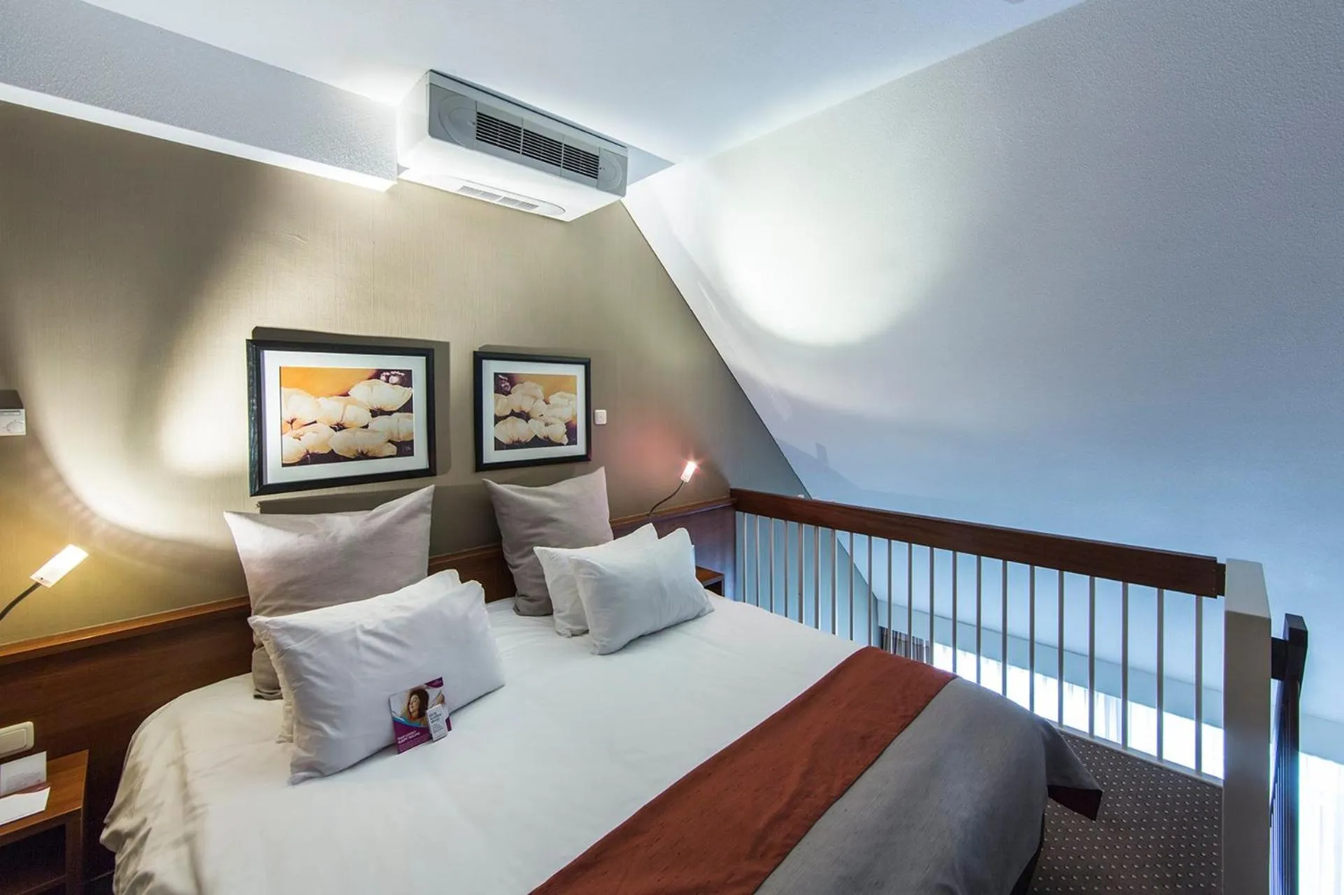 Bedroom, Bed in Crowne Plaza Maastricht by IHG