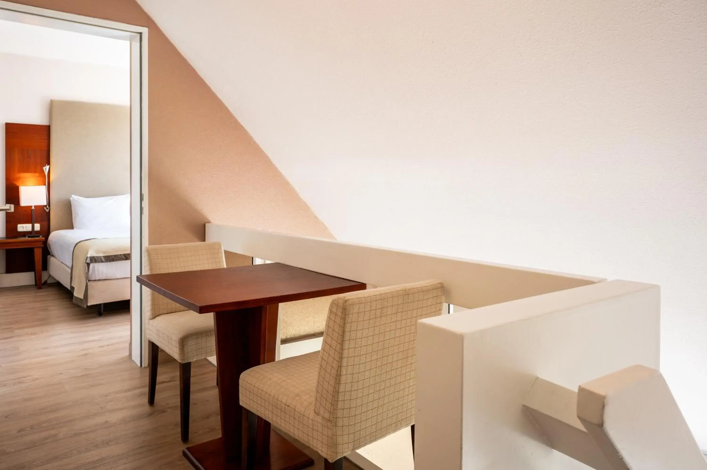 Bed in Crowne Plaza Maastricht by IHG Bed in Crowne Plaza Maastricht by IHG