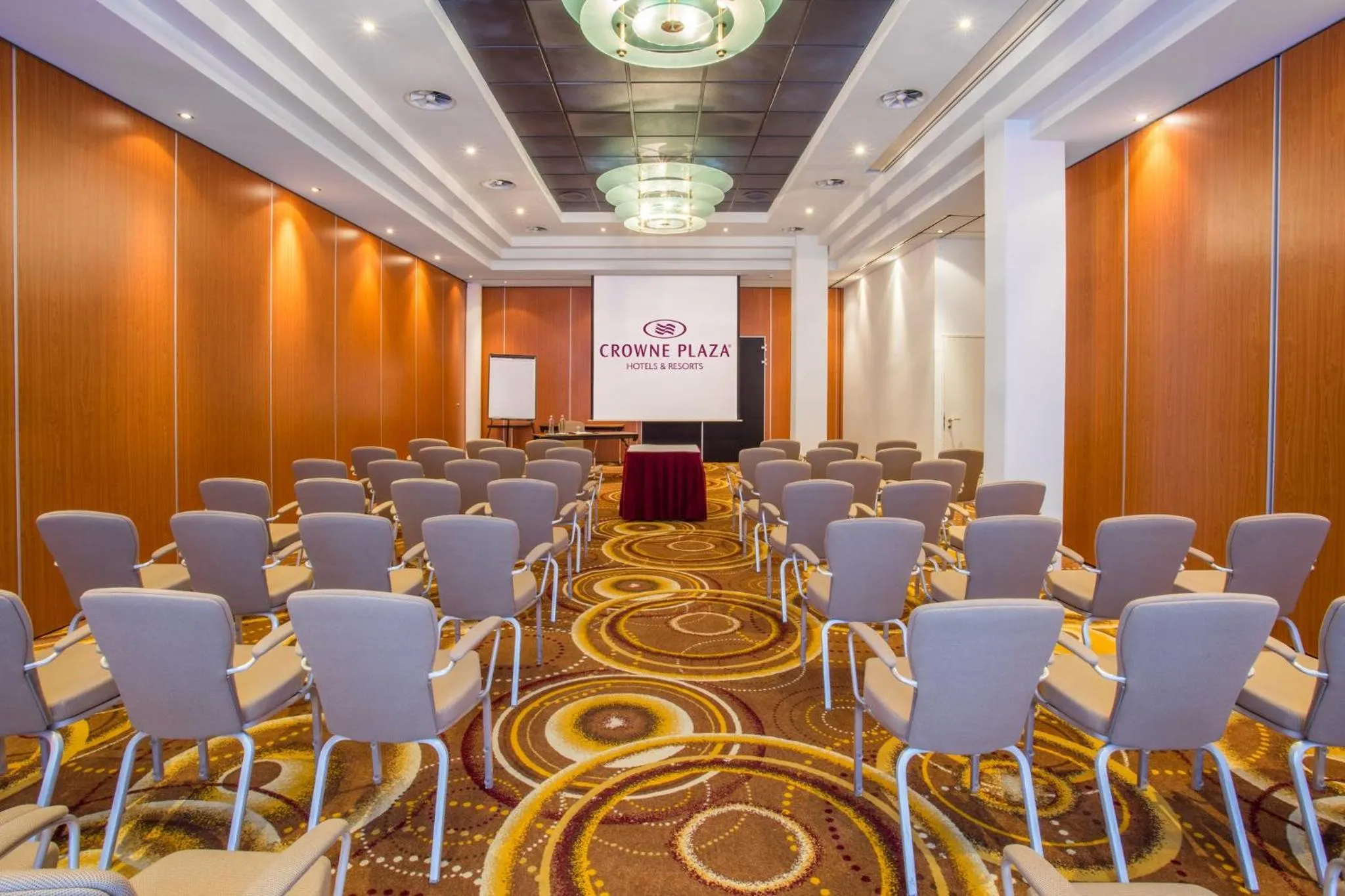 Meeting/conference room in Crowne Plaza Maastricht by IHG
