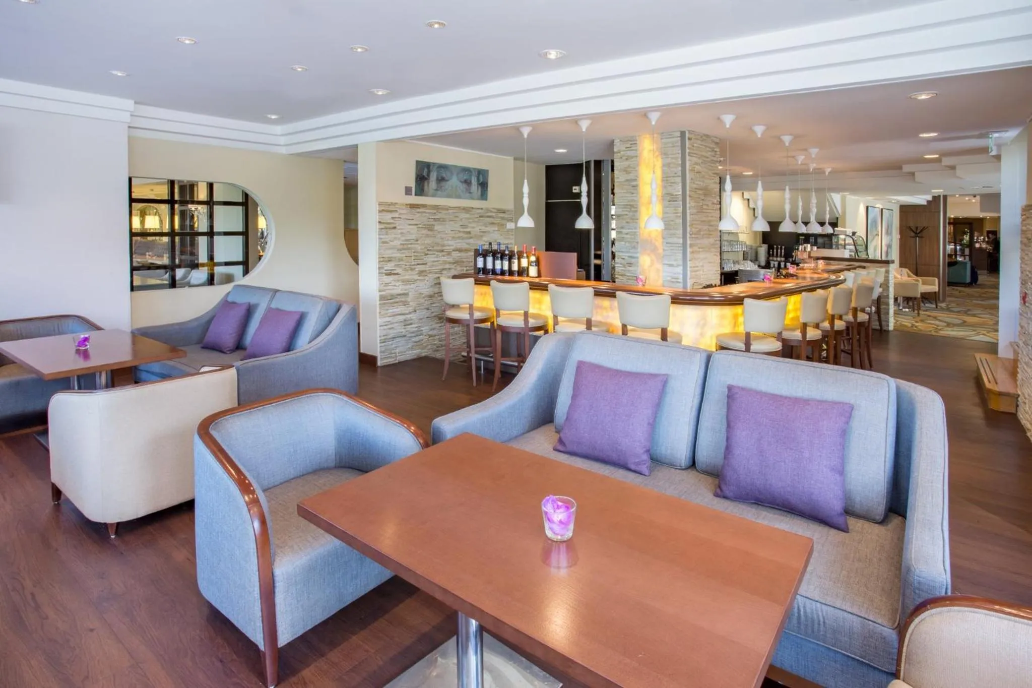 Lounge or bar in Crowne Plaza Maastricht by IHG