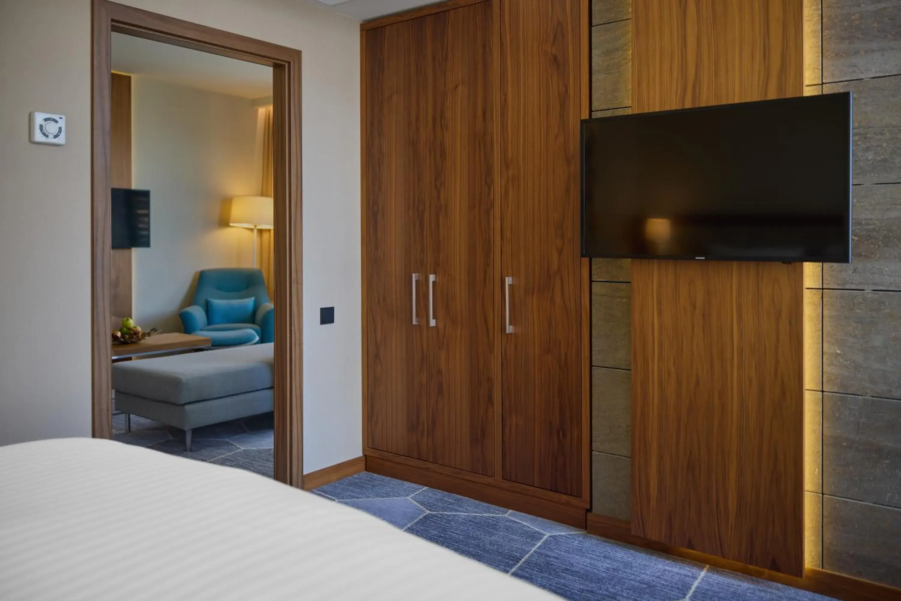 Bed in Crowne Plaza Maastricht by IHG Bed in Crowne Plaza Maastricht by IHG