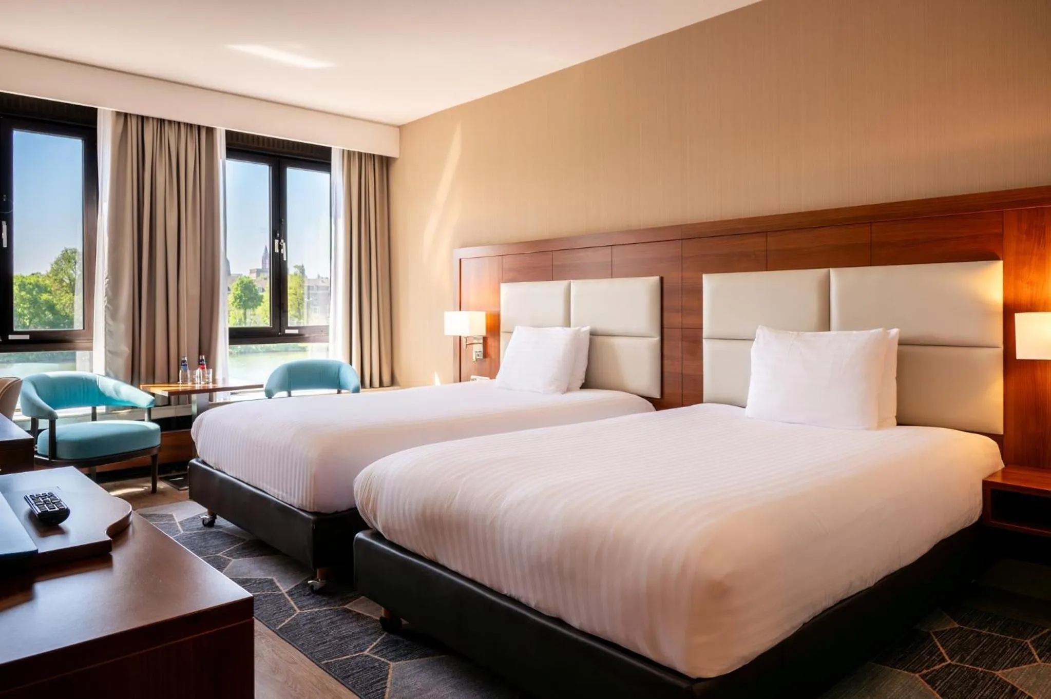 Photo of the whole room, Bed in Crowne Plaza Maastricht by IHG