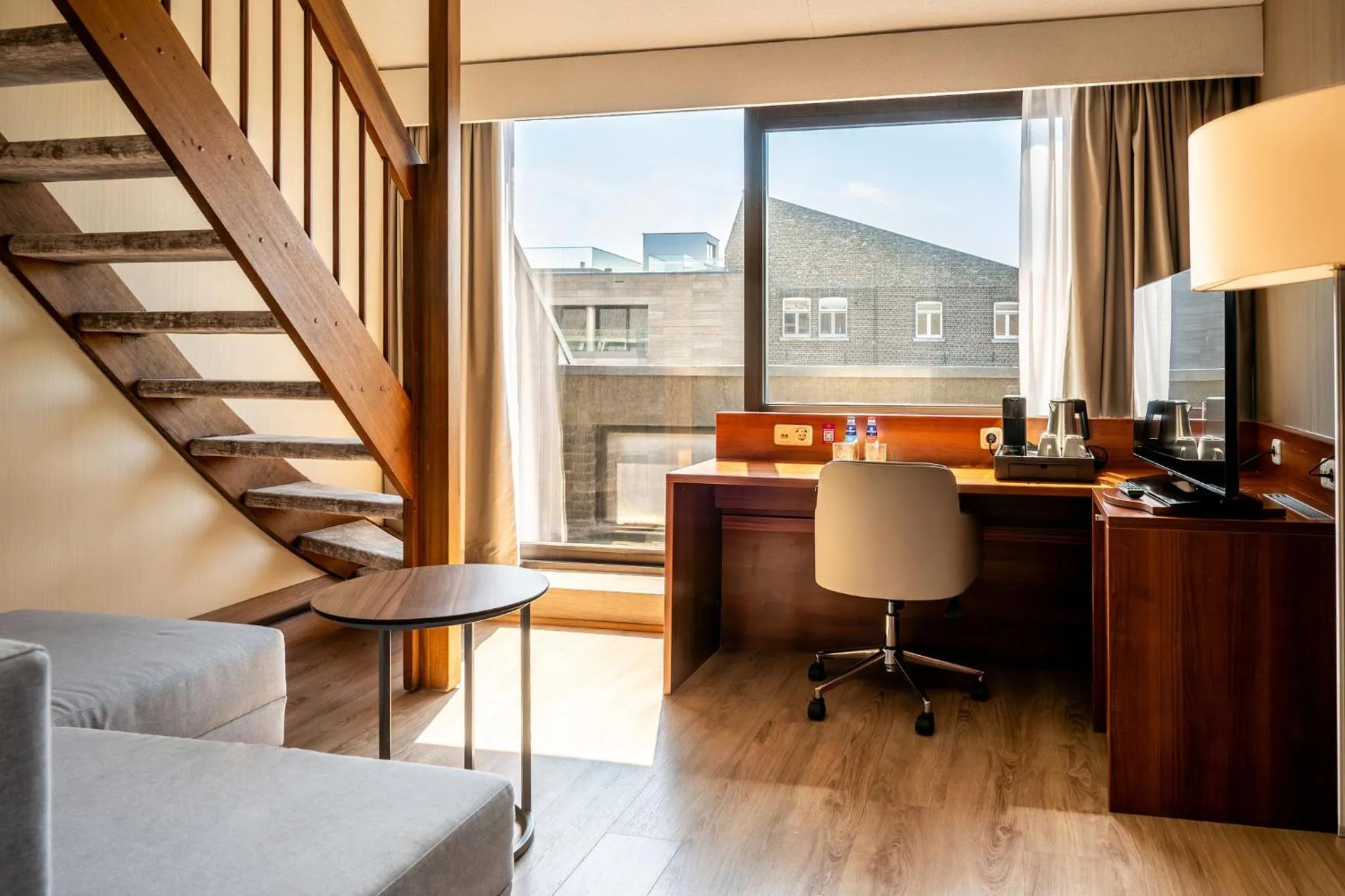 Photo of the whole room in Crowne Plaza Maastricht by IHG