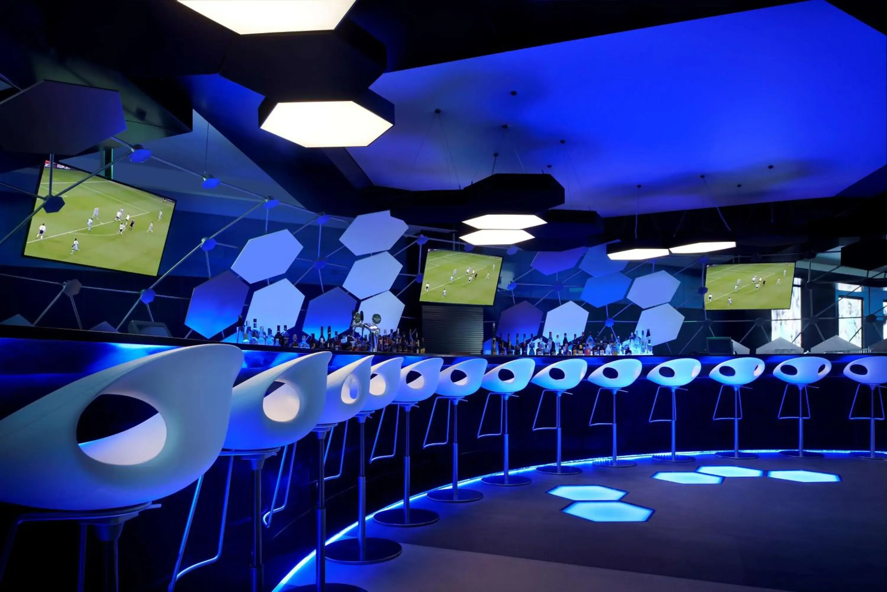 Lounge or bar in Southern Sun Abu Dhabi Lounge or bar in Southern Sun Abu Dhabi