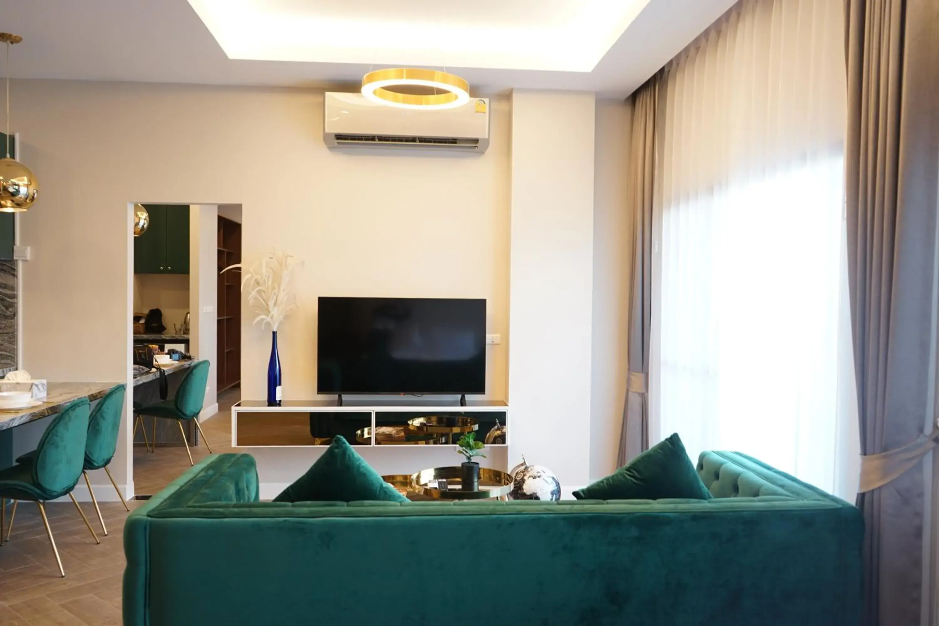 Deluxe Double Room in THE NINE THASALA Deluxe Double Room in THE NINE THASALA