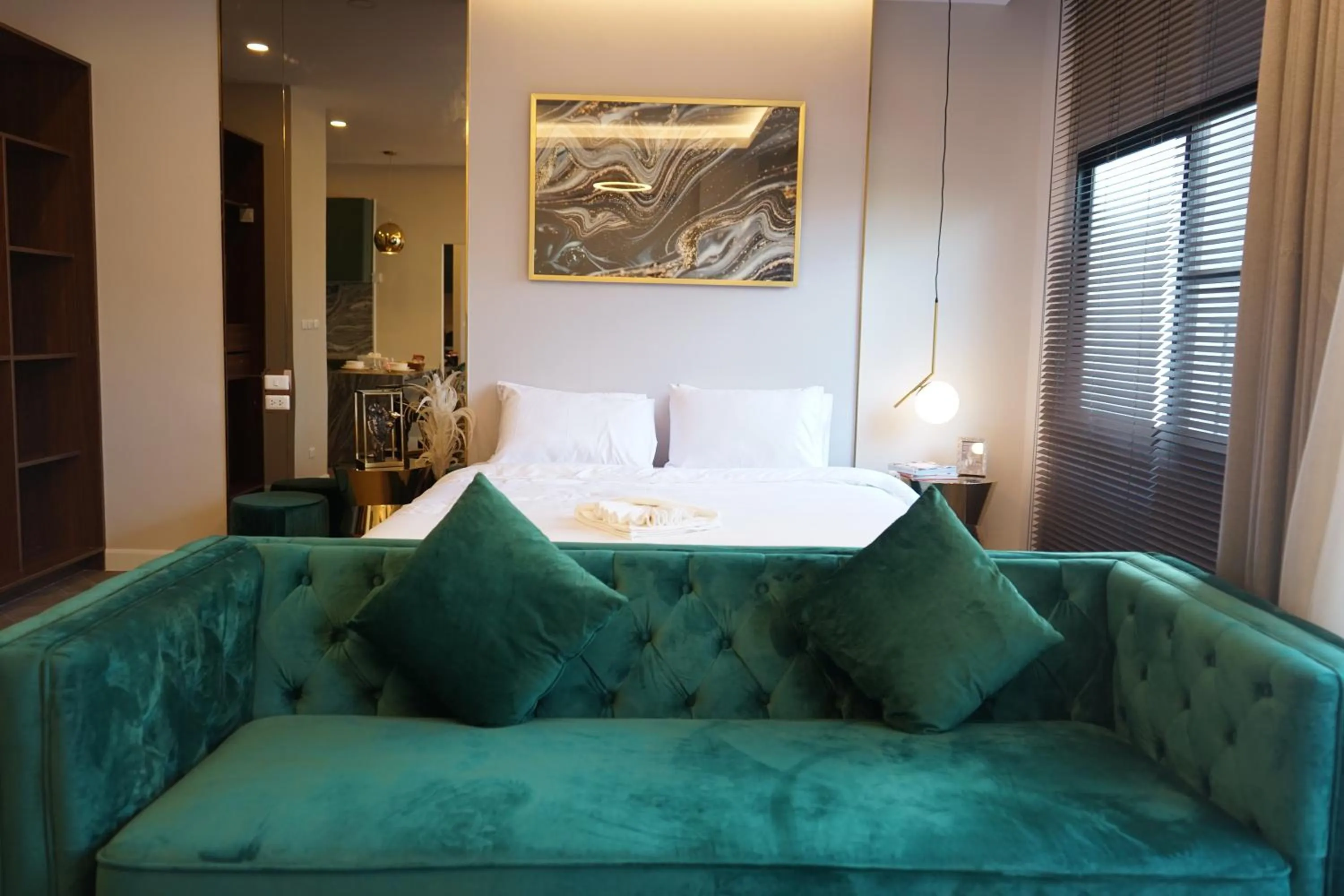 Bed in THE NINE THASALA