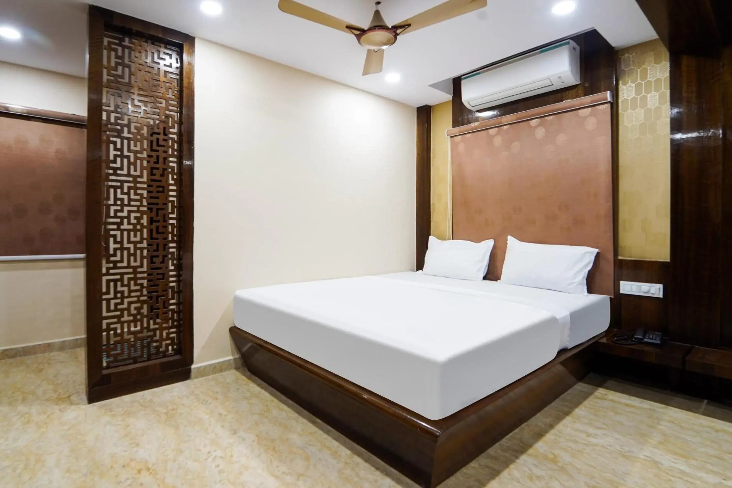 Bedroom in GM Hotel Bedroom in GM Hotel