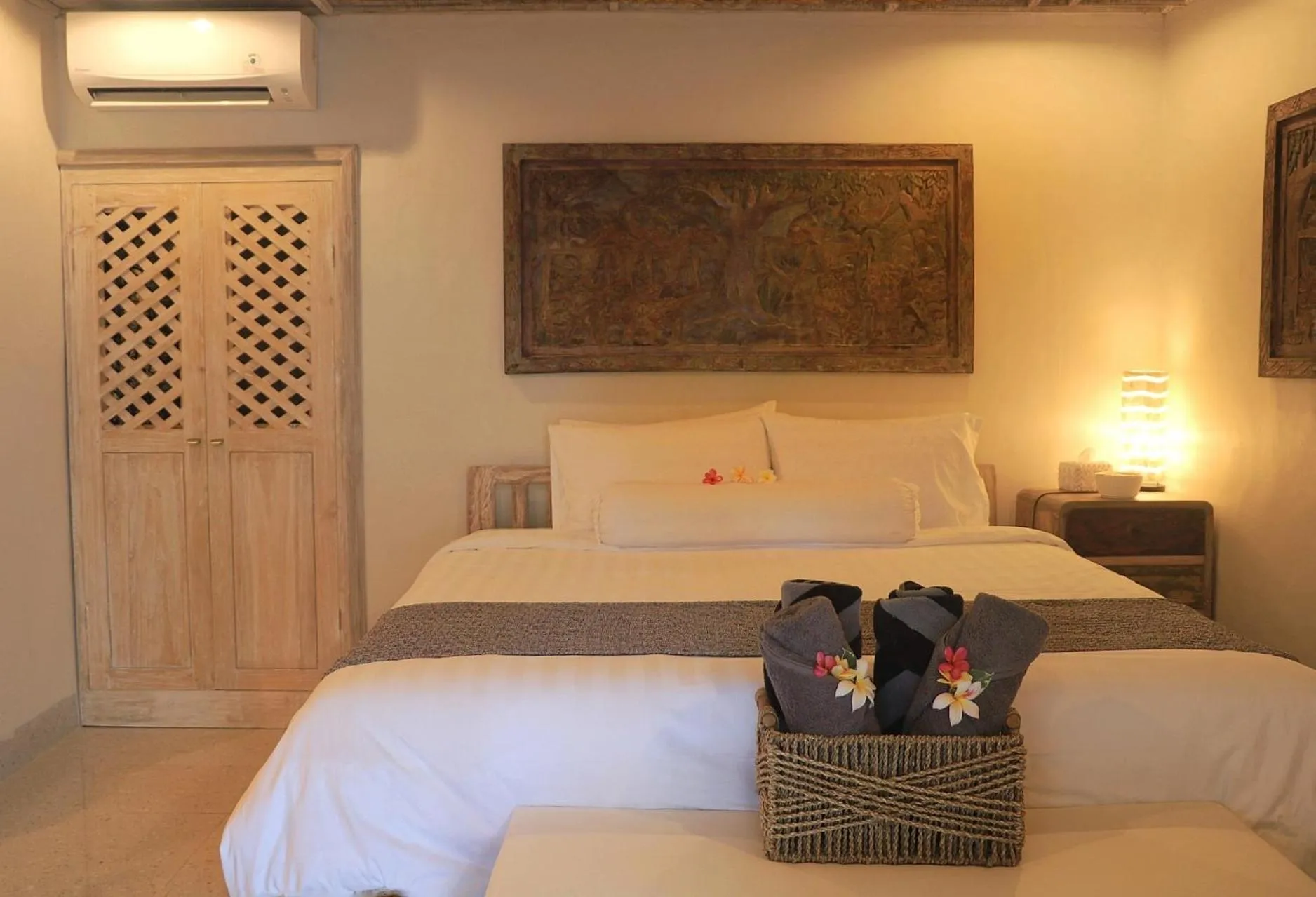 Bedroom, Bed in Dhauteya Villa