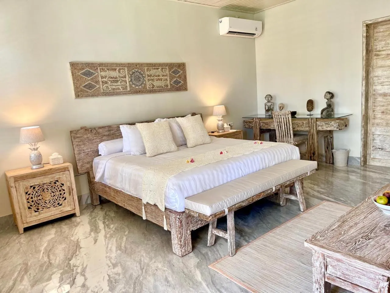 Bedroom, Bed in Dhauteya Villa