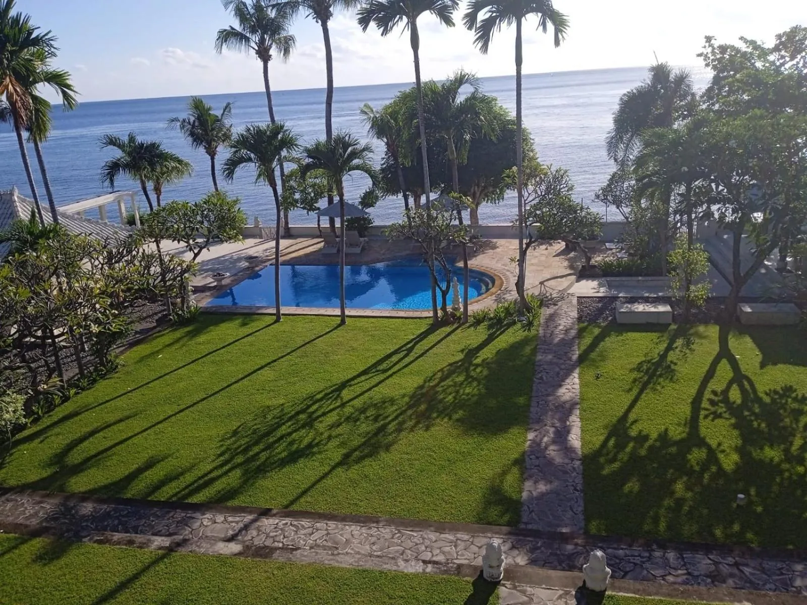 Garden in Dhauteya Villa