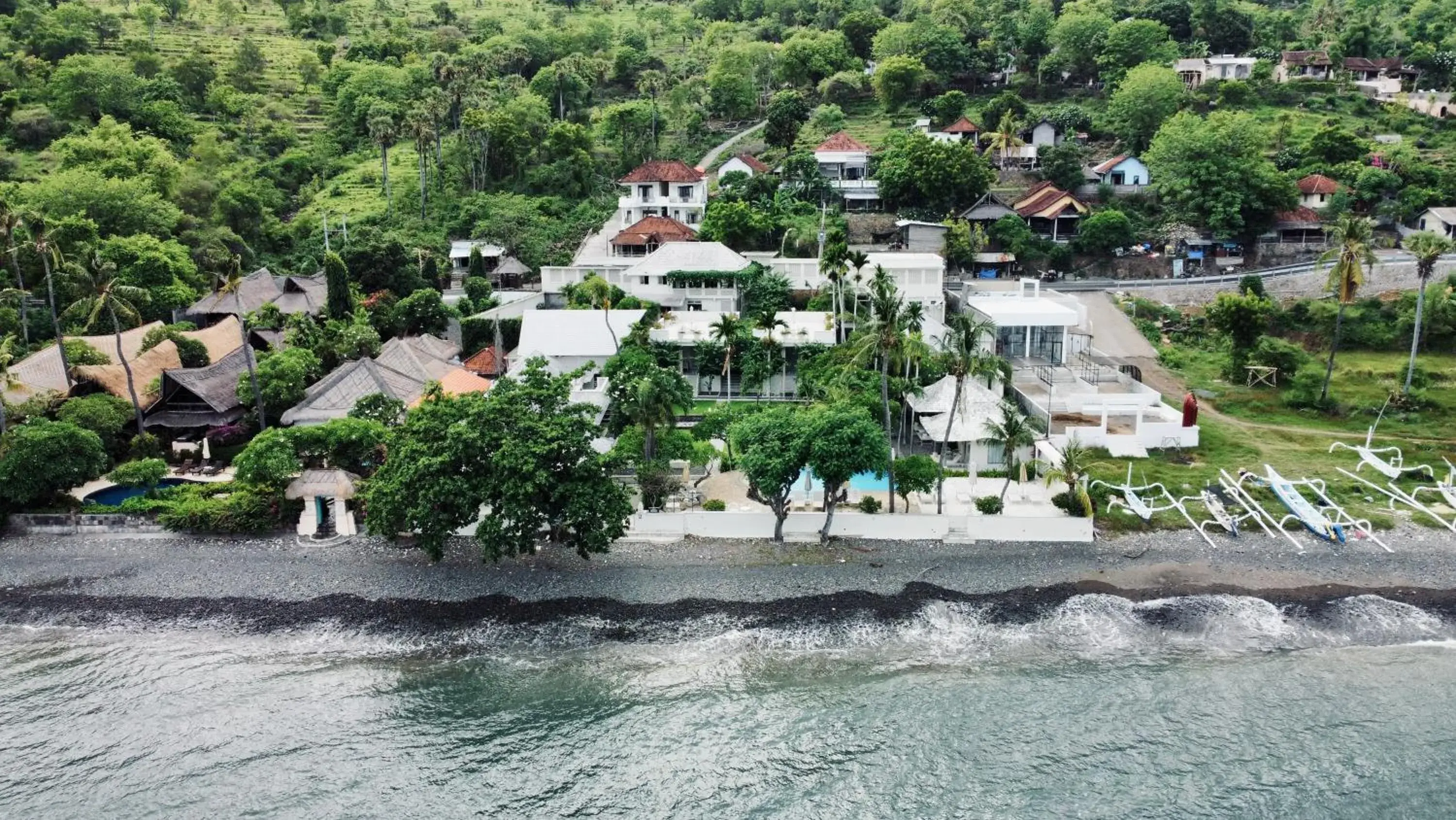 Property building in Dhauteya Villa Property building in Dhauteya Villa