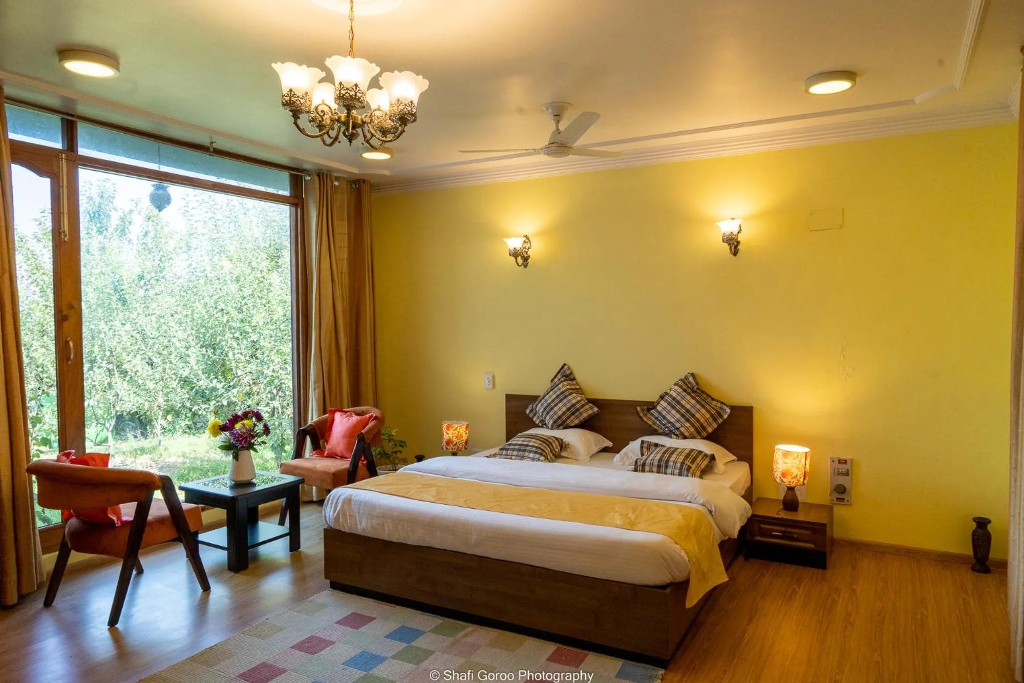 Bedroom, Bed in Orania