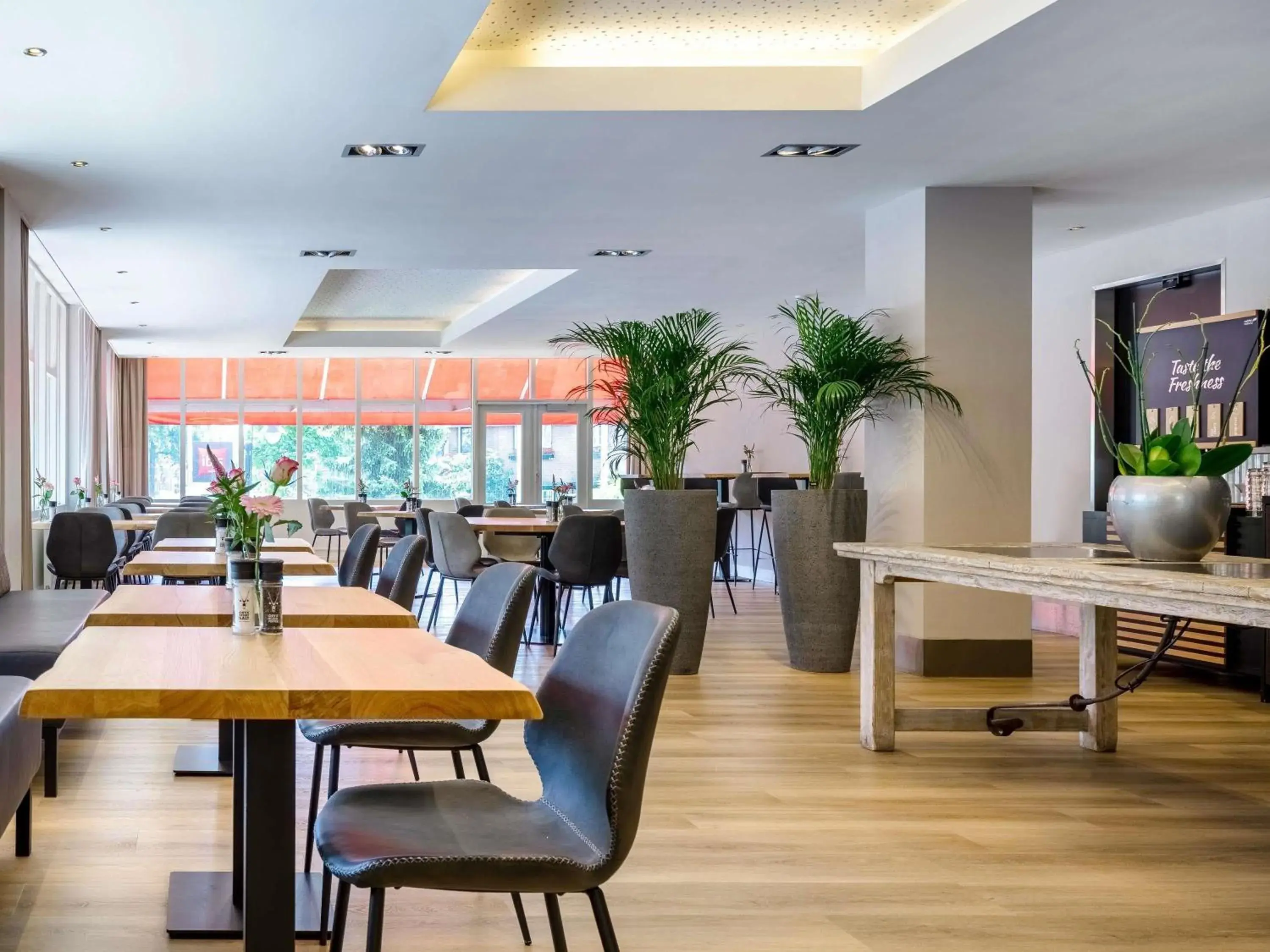 Property building in ibis Utrecht Property building in ibis Utrecht