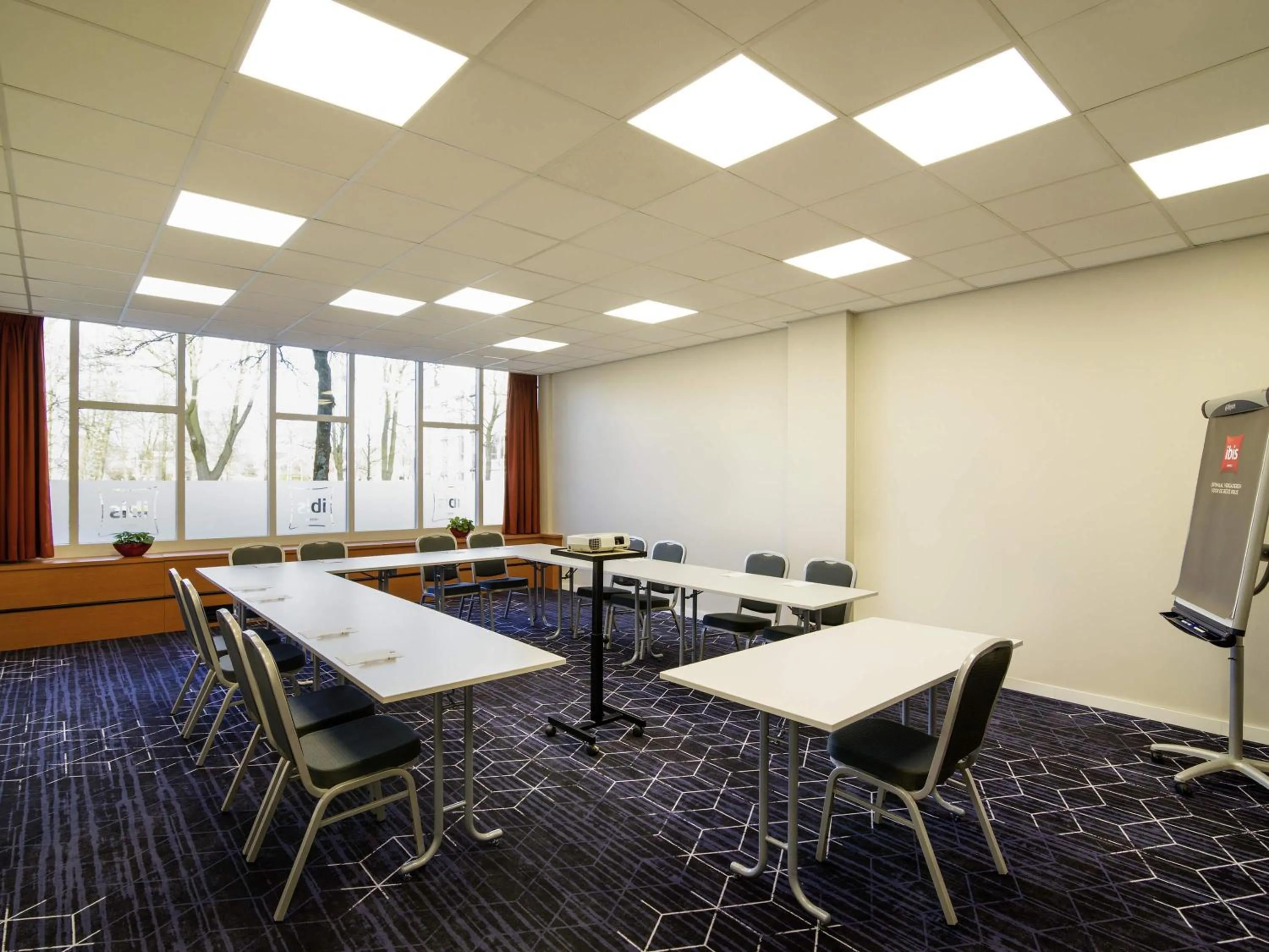 Meeting/conference room in ibis Utrecht