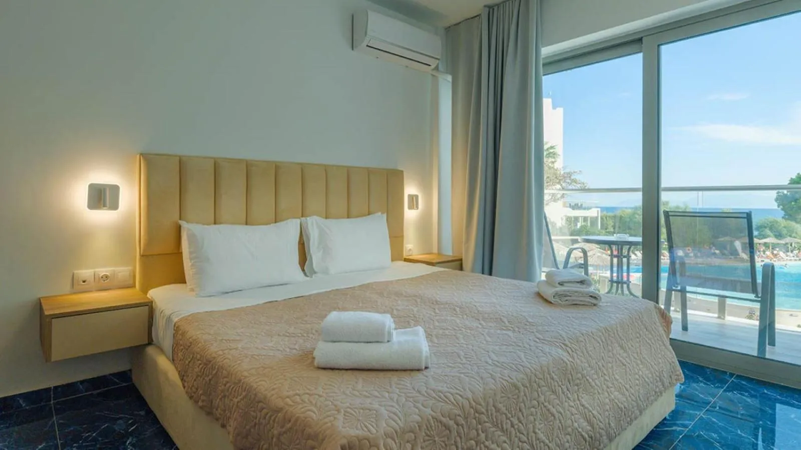 Bedroom, Bed in Ninos Grand Beach Resort