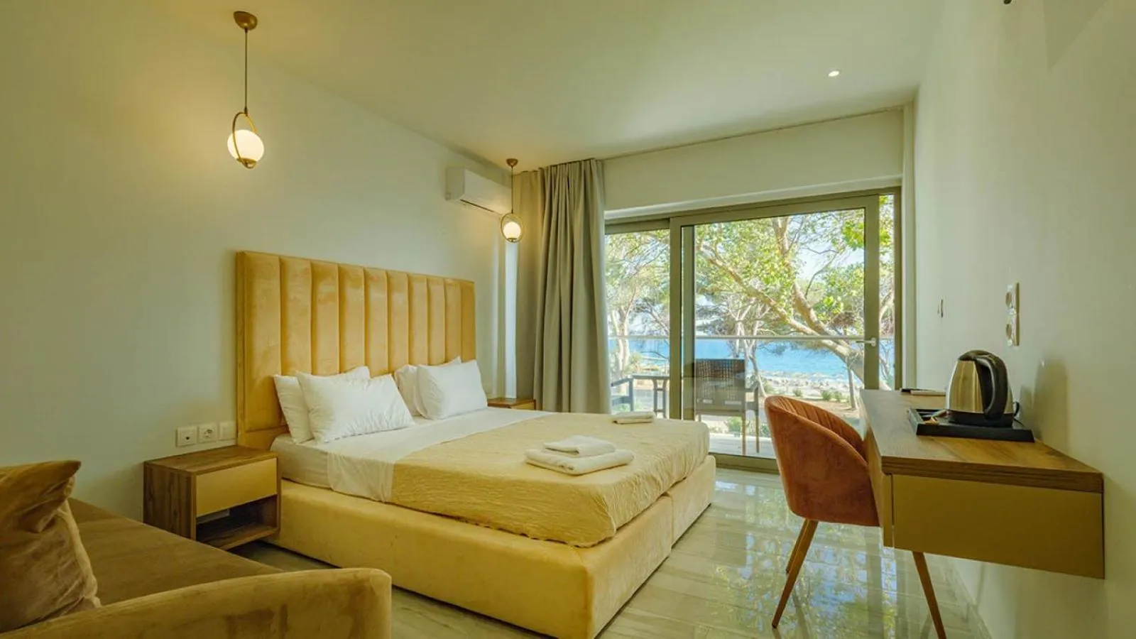 Bedroom, Bed in Ninos Grand Beach Resort