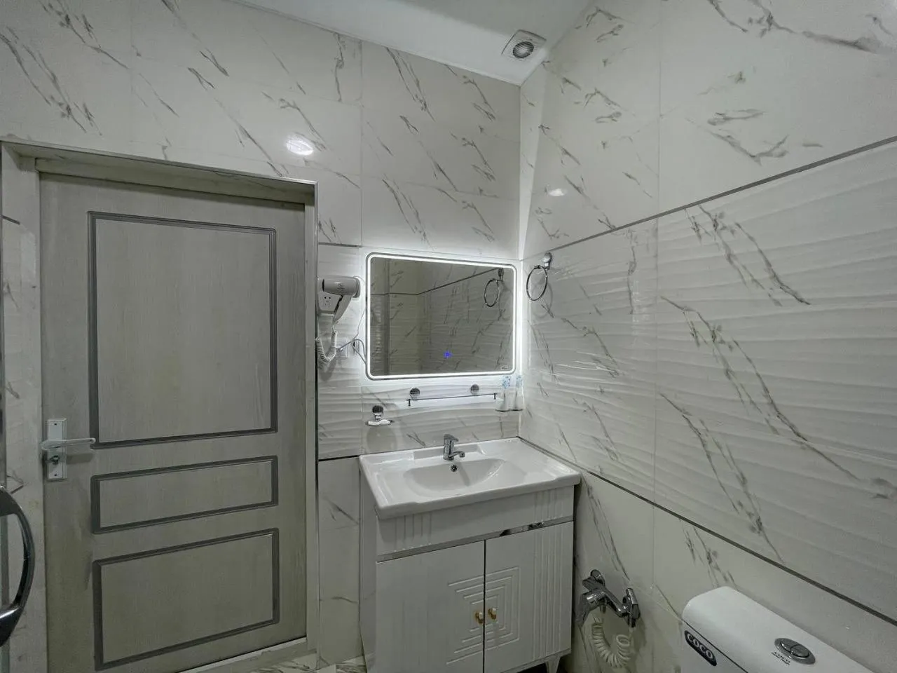 Bathroom in Anor Qal'a