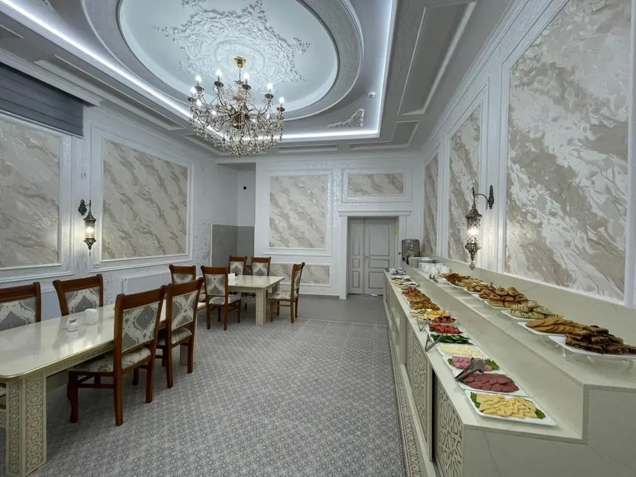 Restaurant/places to eat in Anor Qal'a Restaurant/places to eat in Anor Qal'a