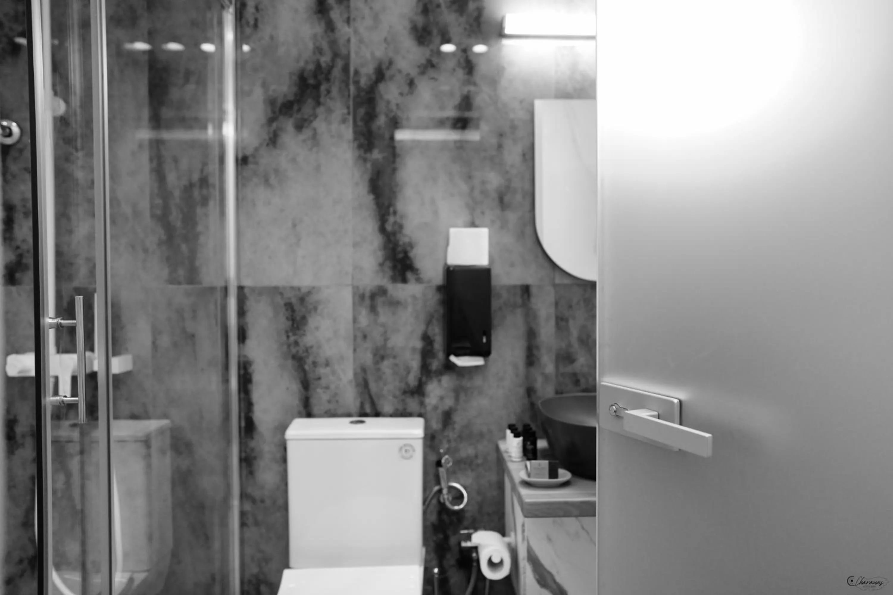 Shower in Electra Suites