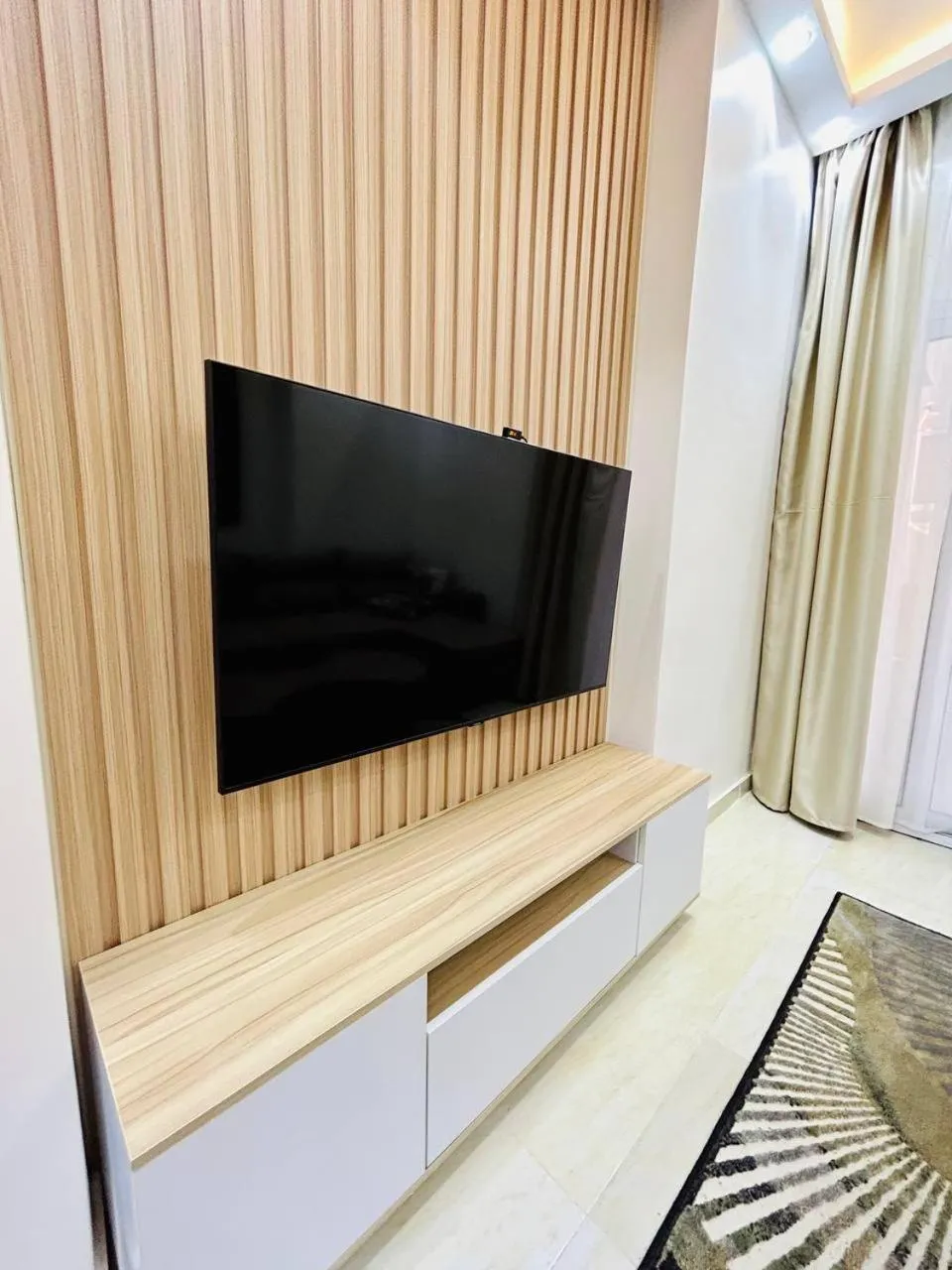 Apartment Batoo for rent behind Elysees hotel Dream beach Old Sheraton st