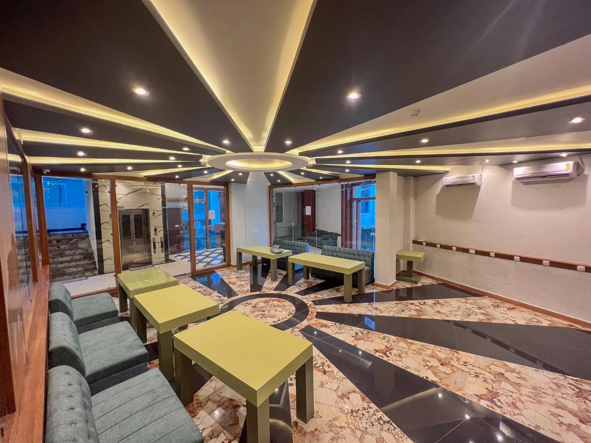 Restaurant/places to eat in Hotel JP Hills Rishikesh