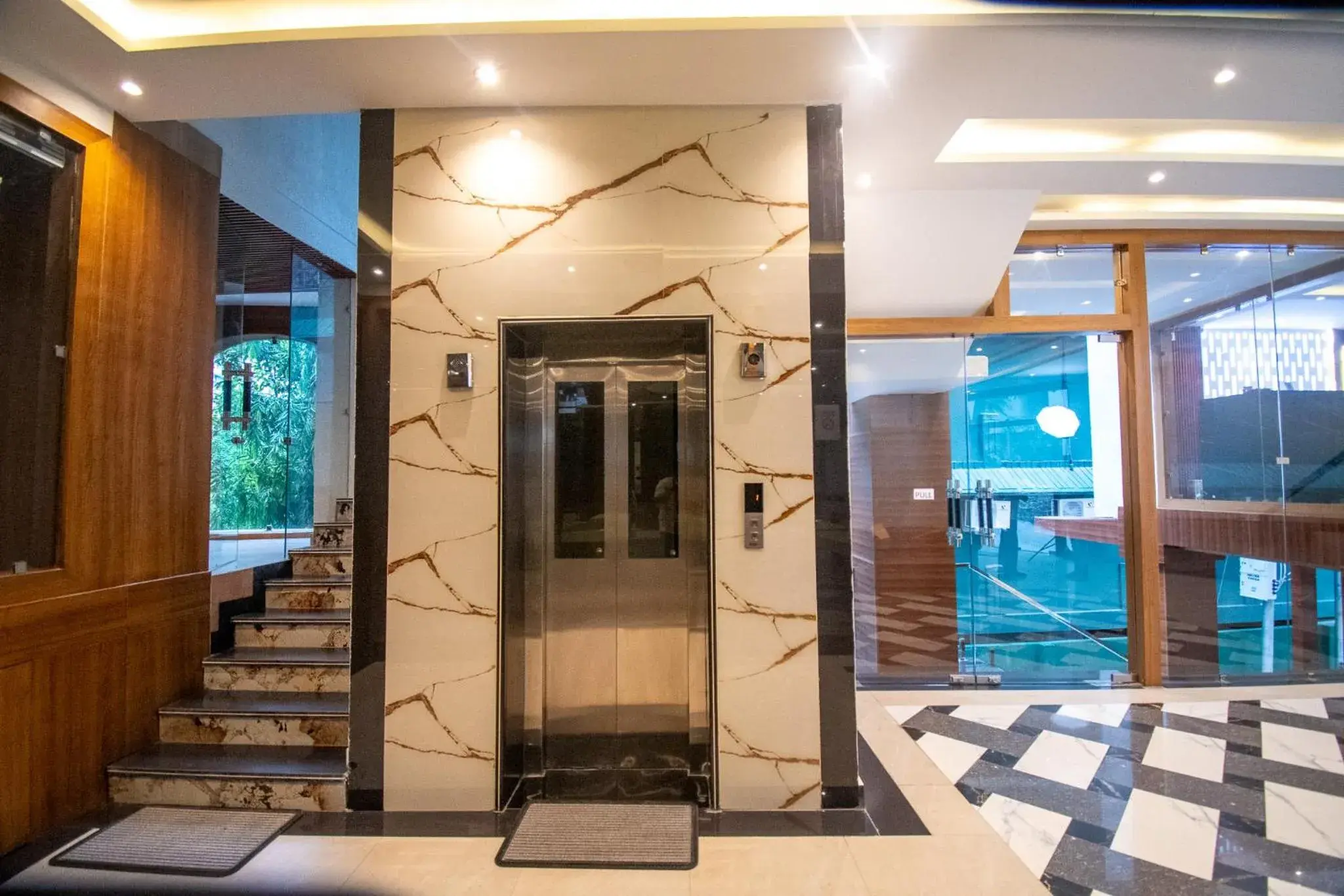 elevator in Hotel JP Hills Rishikesh elevator in Hotel JP Hills Rishikesh