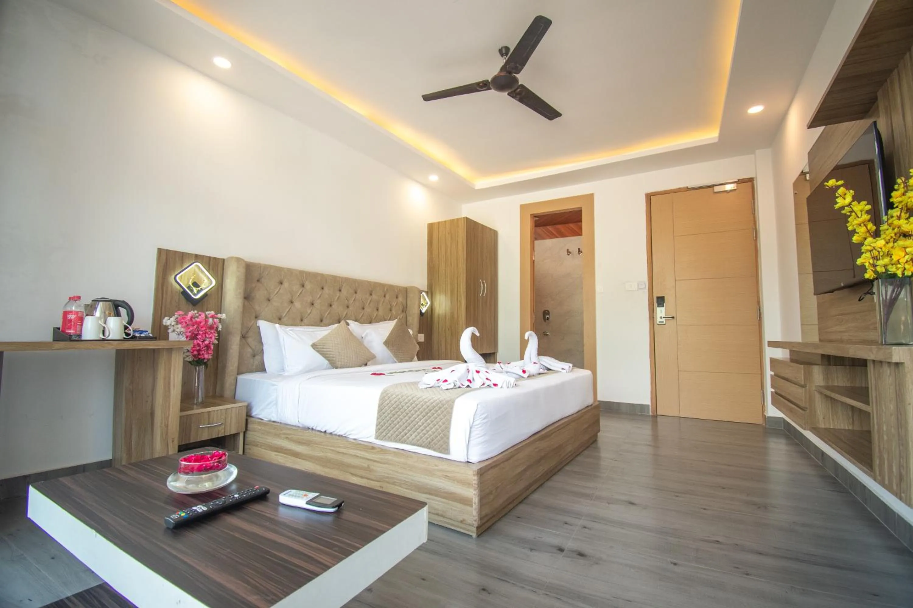 Bed in Hotel JP Hills Rishikesh