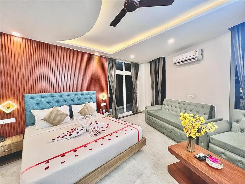 Bed in Hotel JP Hills Rishikesh