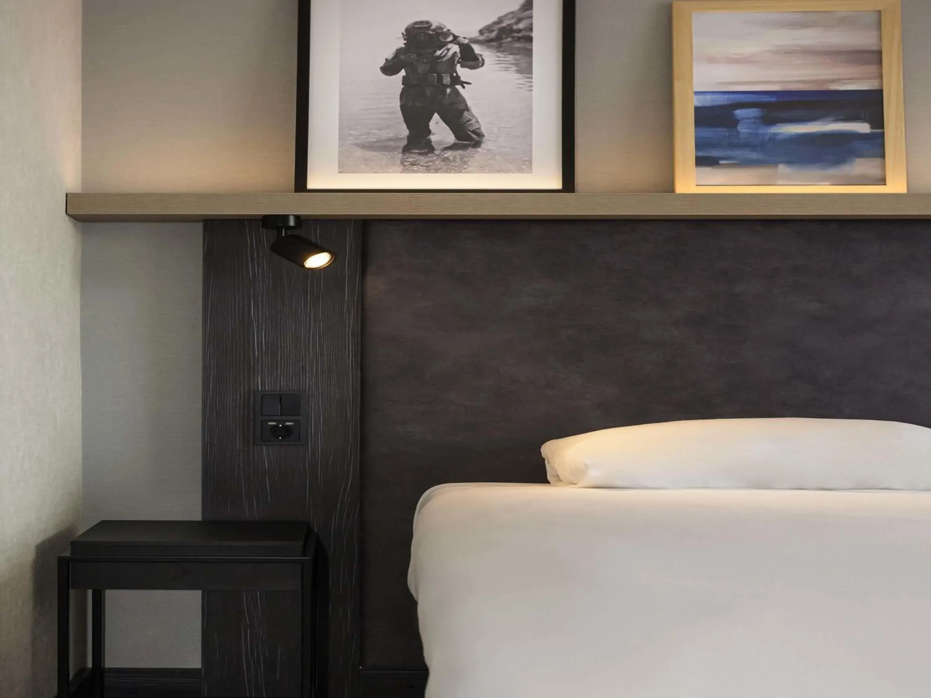 Bedroom, Bed in ibis Styles Den Haag Scheveningen Bedroom, Bed in ibis Styles Den Haag Scheveningen