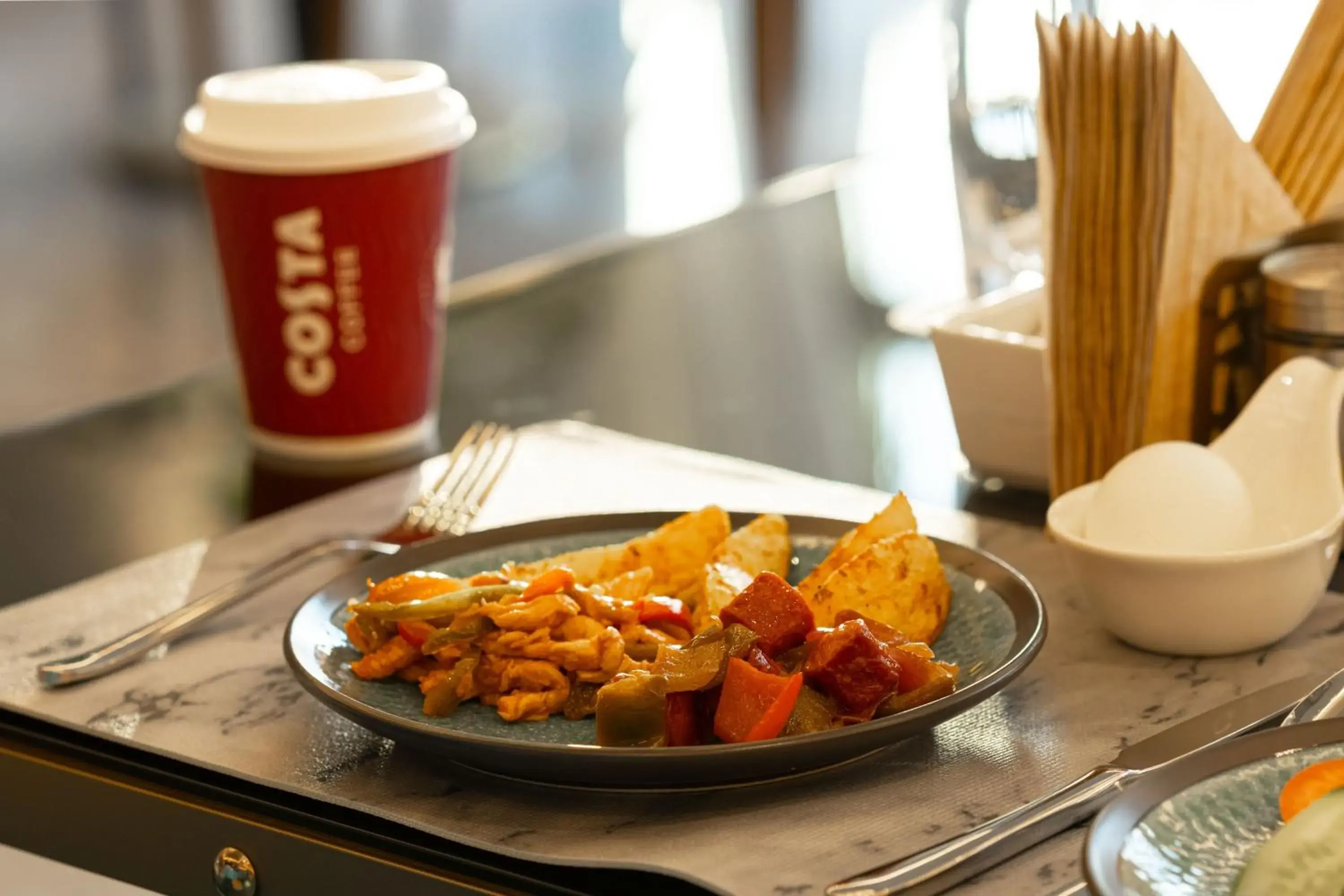 Restaurant/places to eat in IRIS Inn Narjis Riyadh Restaurant/places to eat in IRIS Inn Narjis Riyadh