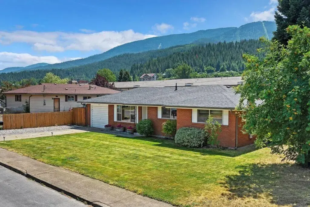 The Brick House, Kellogg ID The Brick House, Kellogg ID