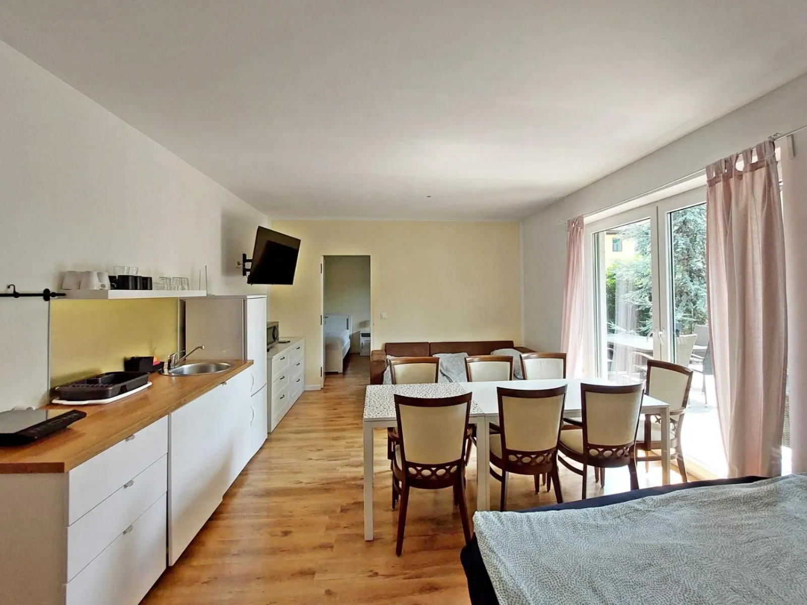 ROSE VALLEY, modern studios & apartments